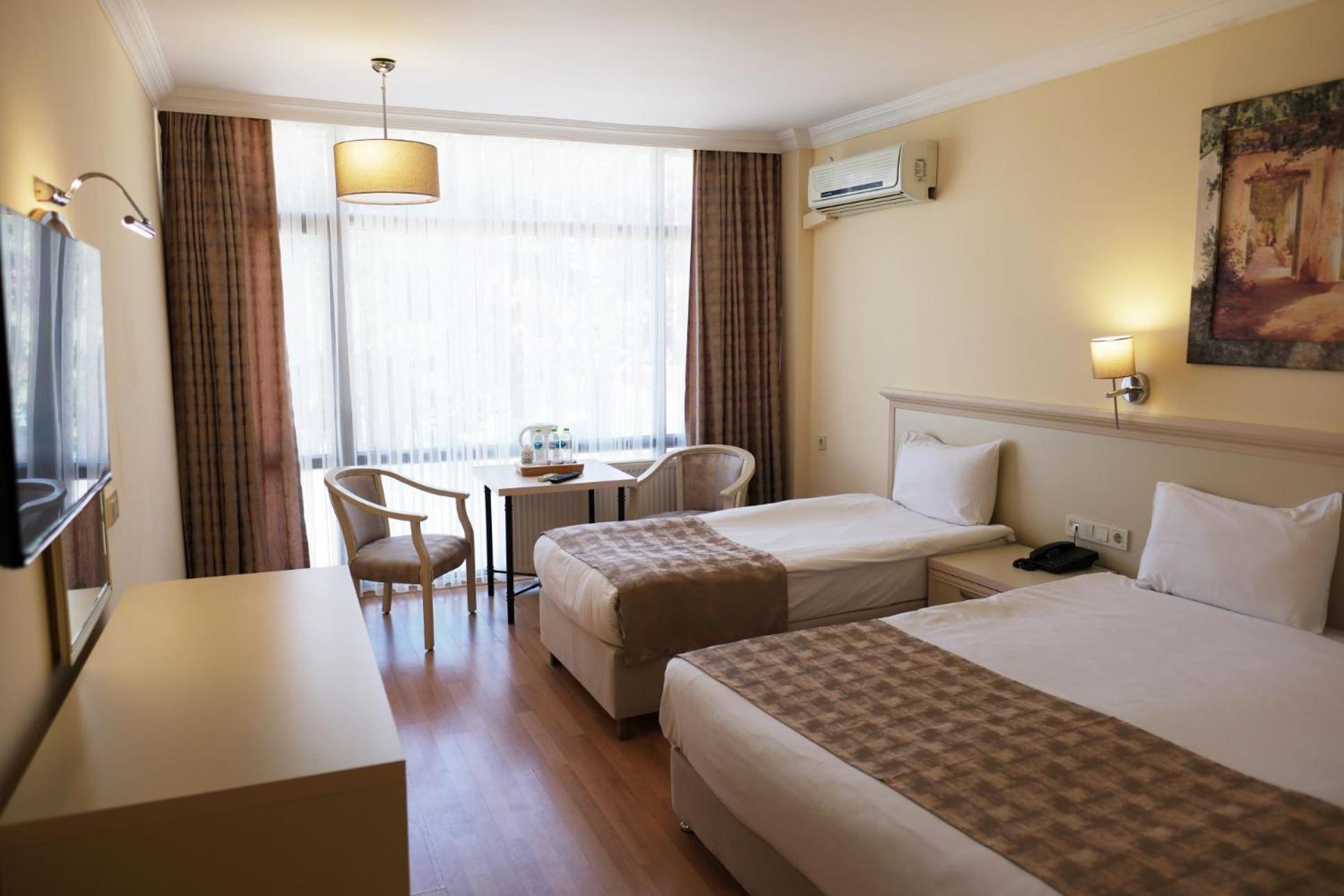 Superior Triple Room photo 1