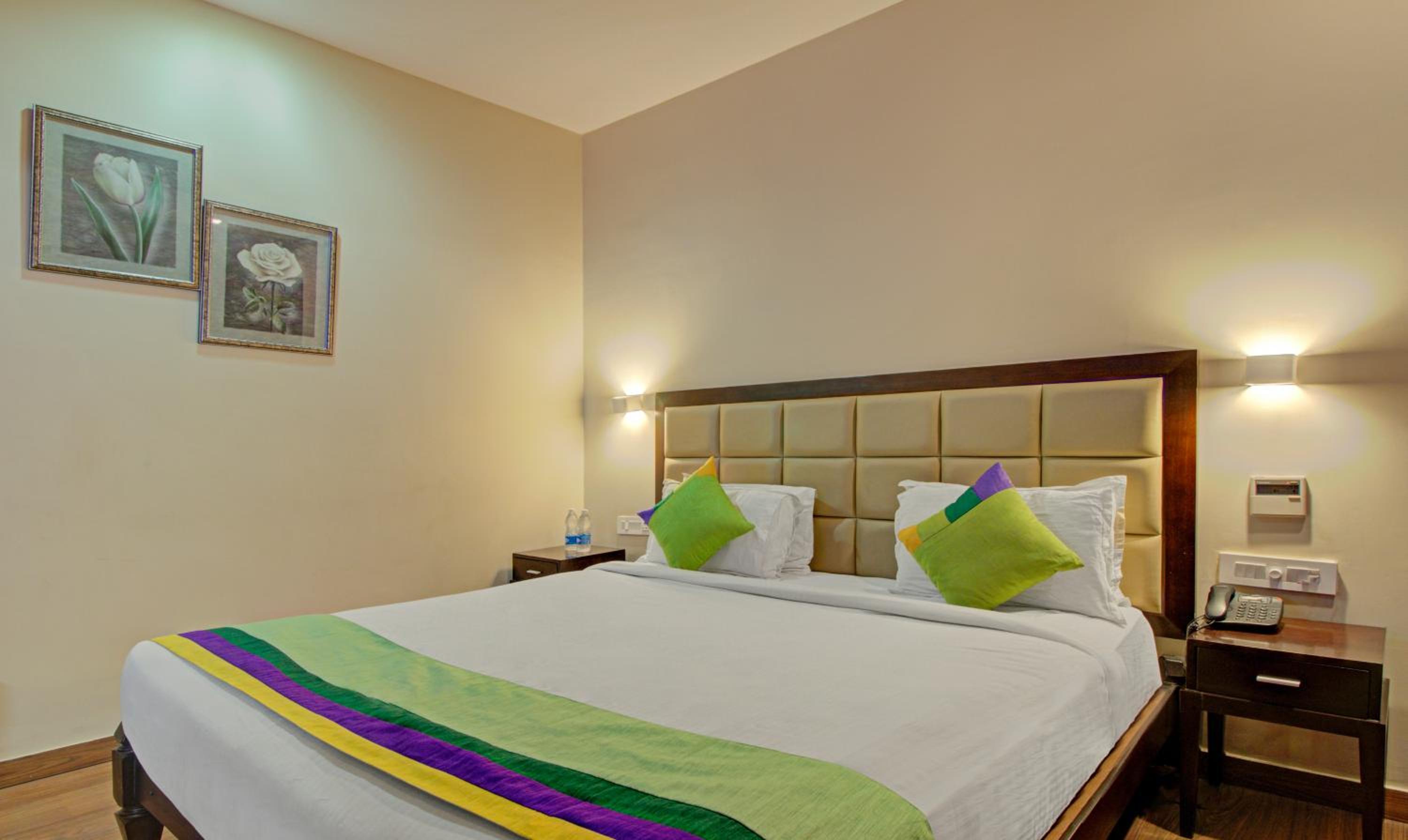 Deluxe Double Room photo 3