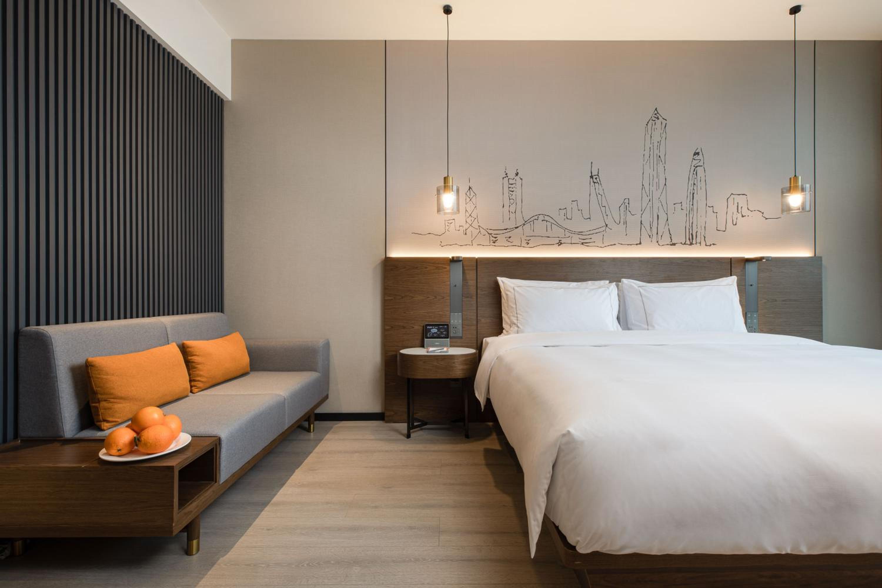 Deluxe King Room