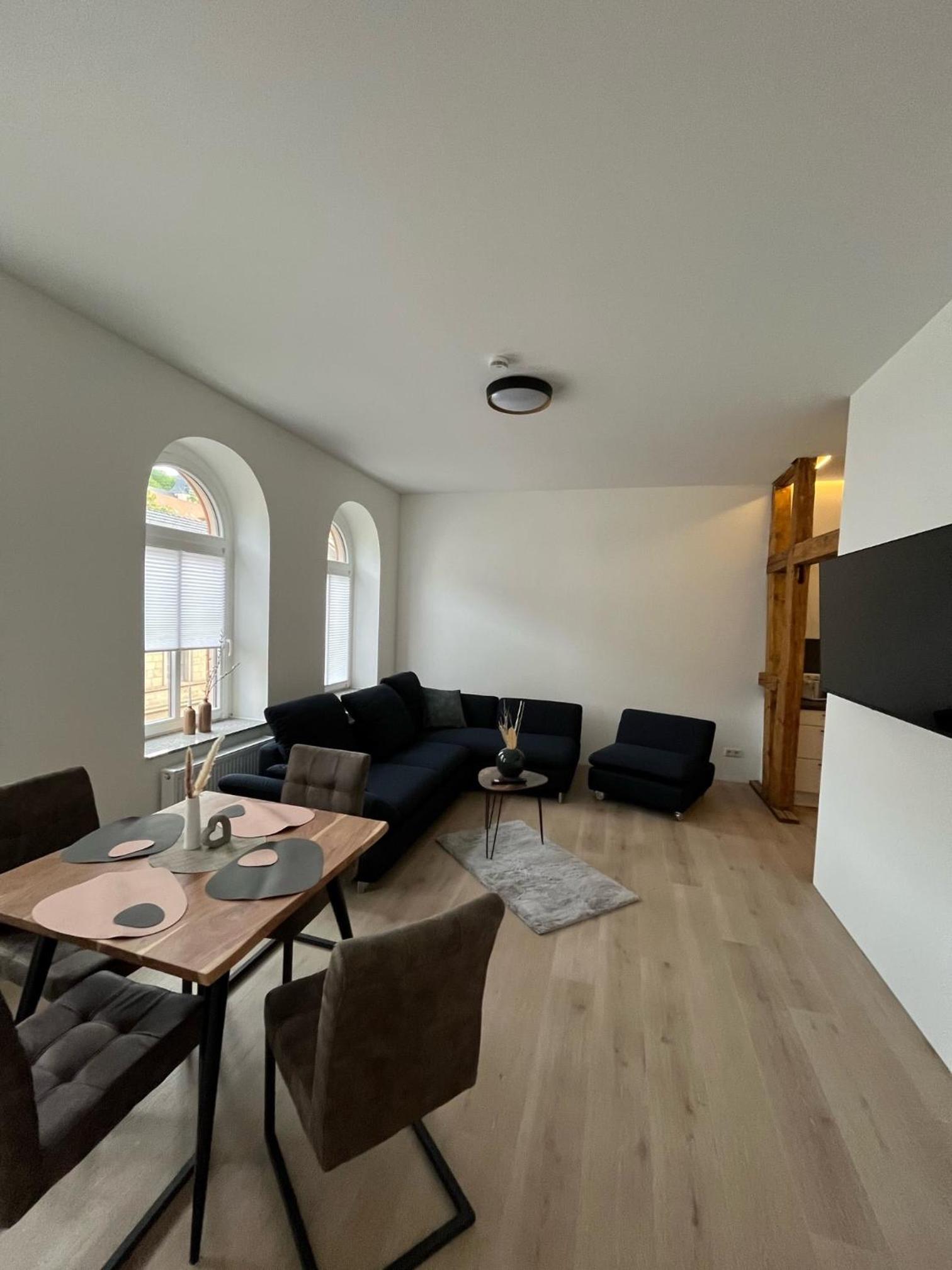 Apartment with Balcony photo 1