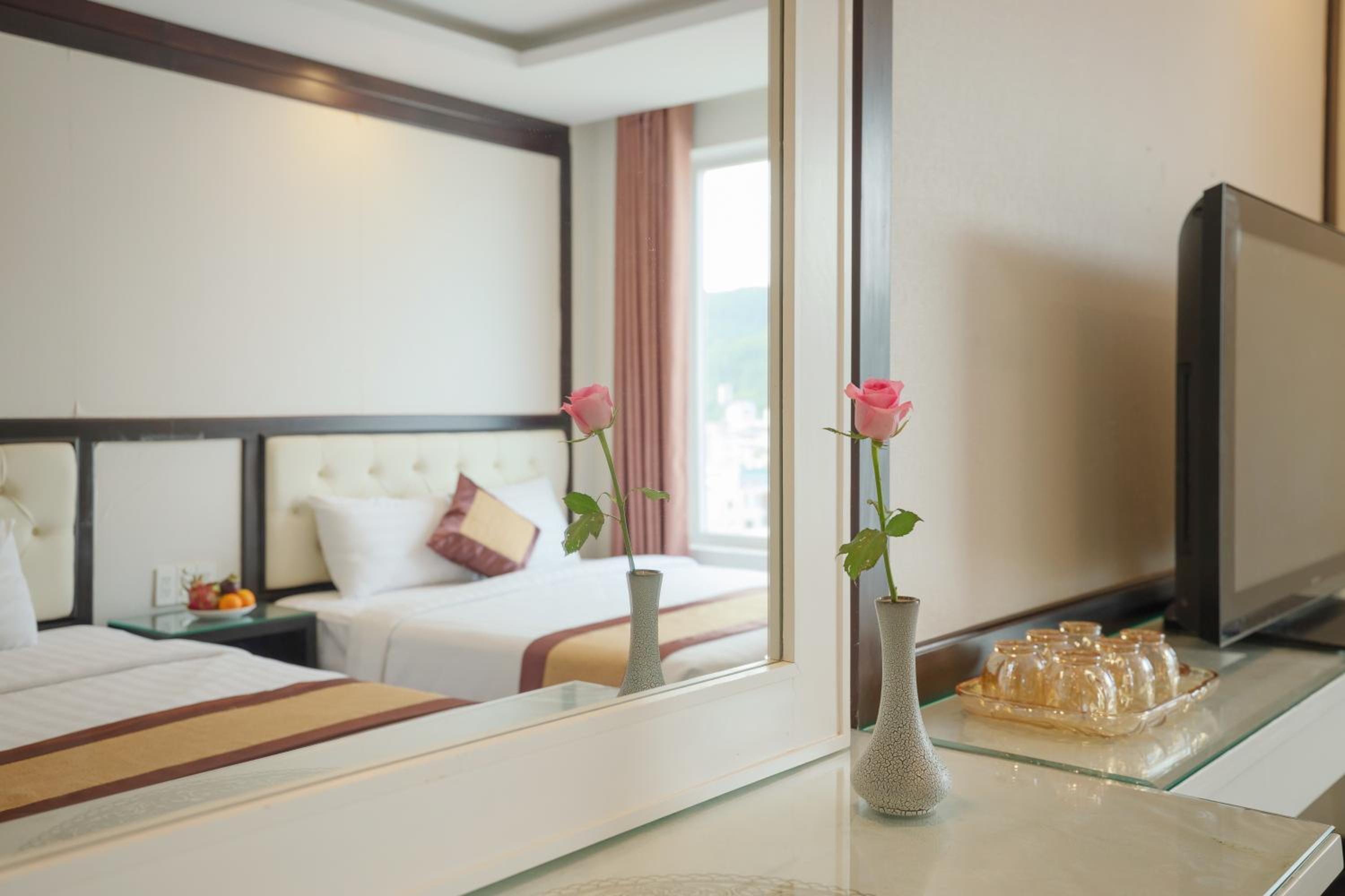 Deluxe Triple Room - Photo 6
