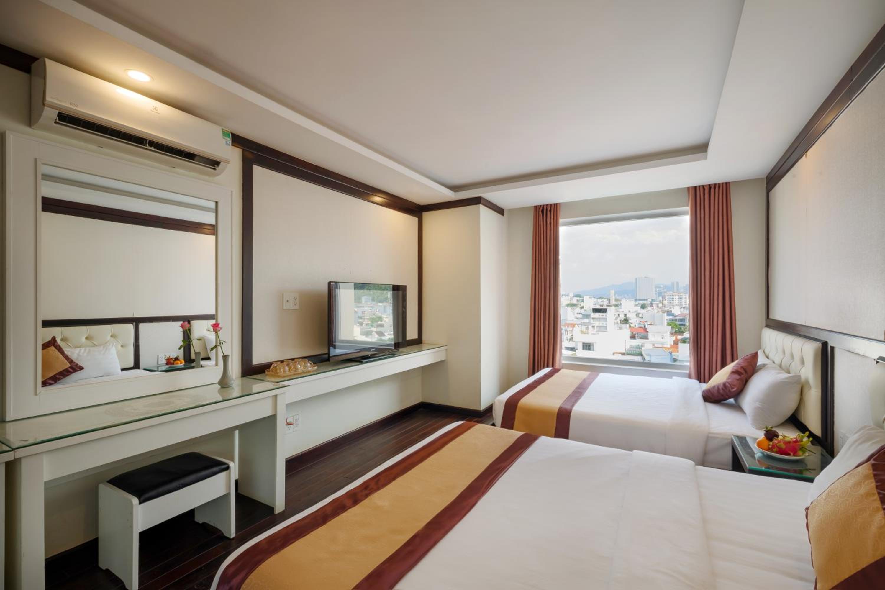 Deluxe Triple Room - Photo 4