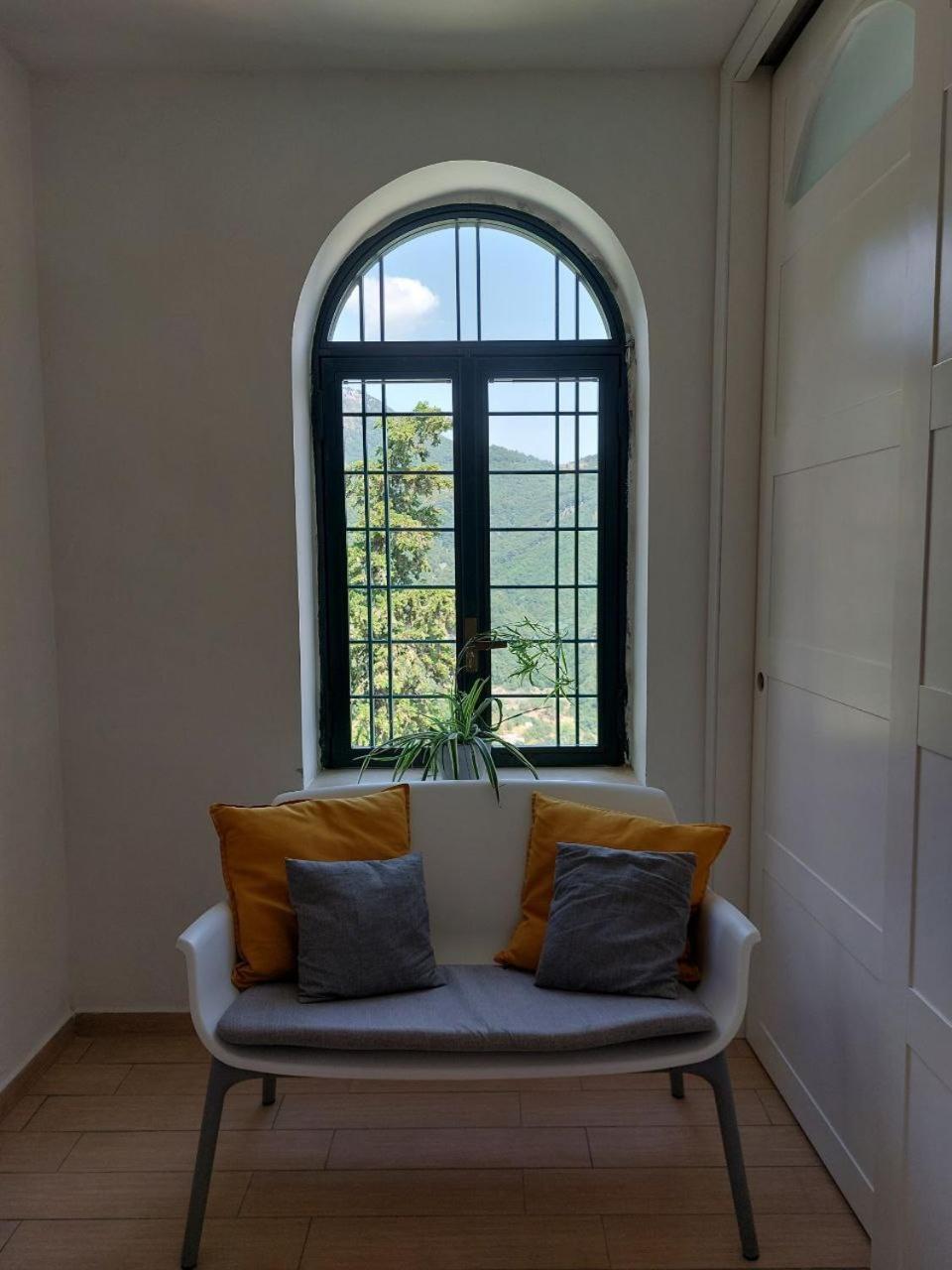 One-Bedroom House photo 3