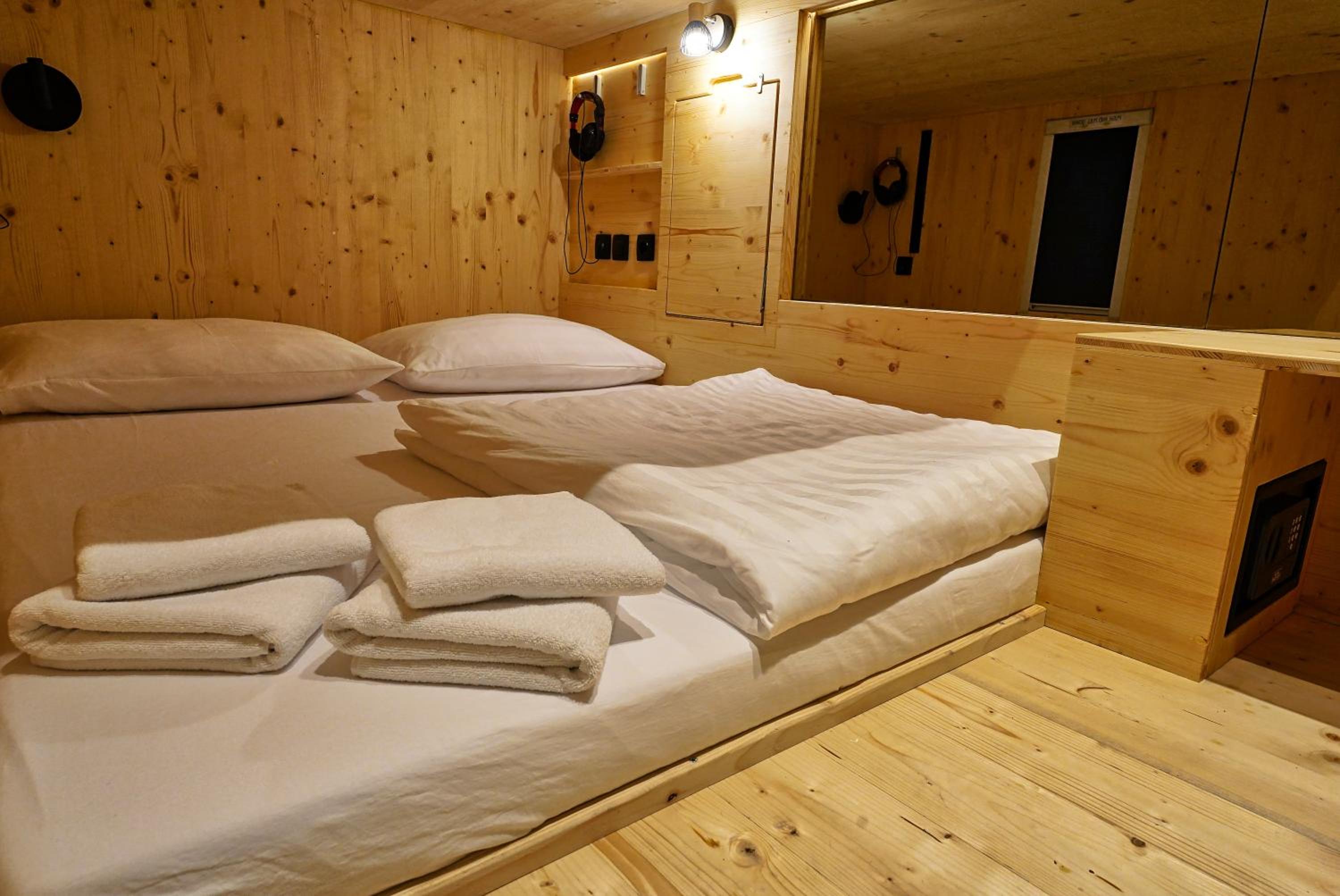Standard Double Capsule - Photo 6