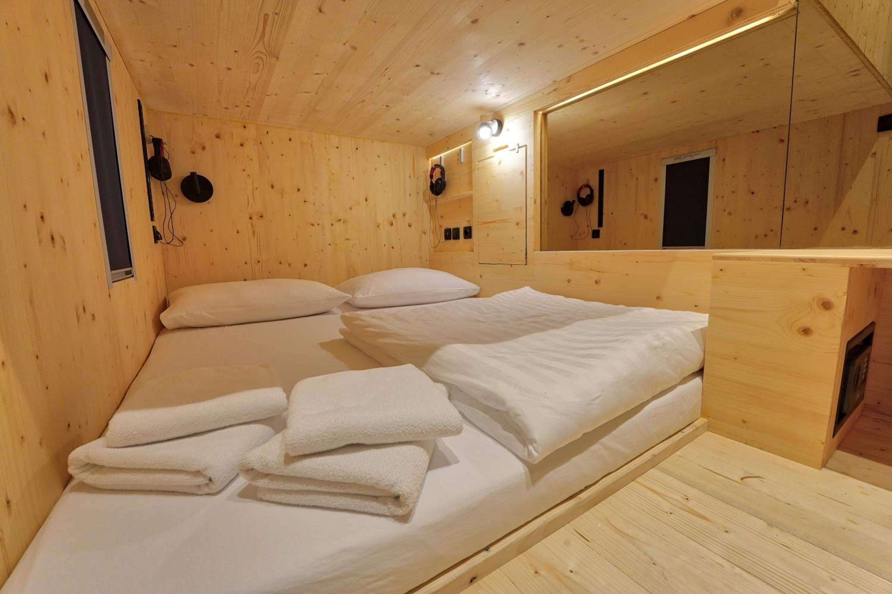 Standard Double Capsule - Photo 13