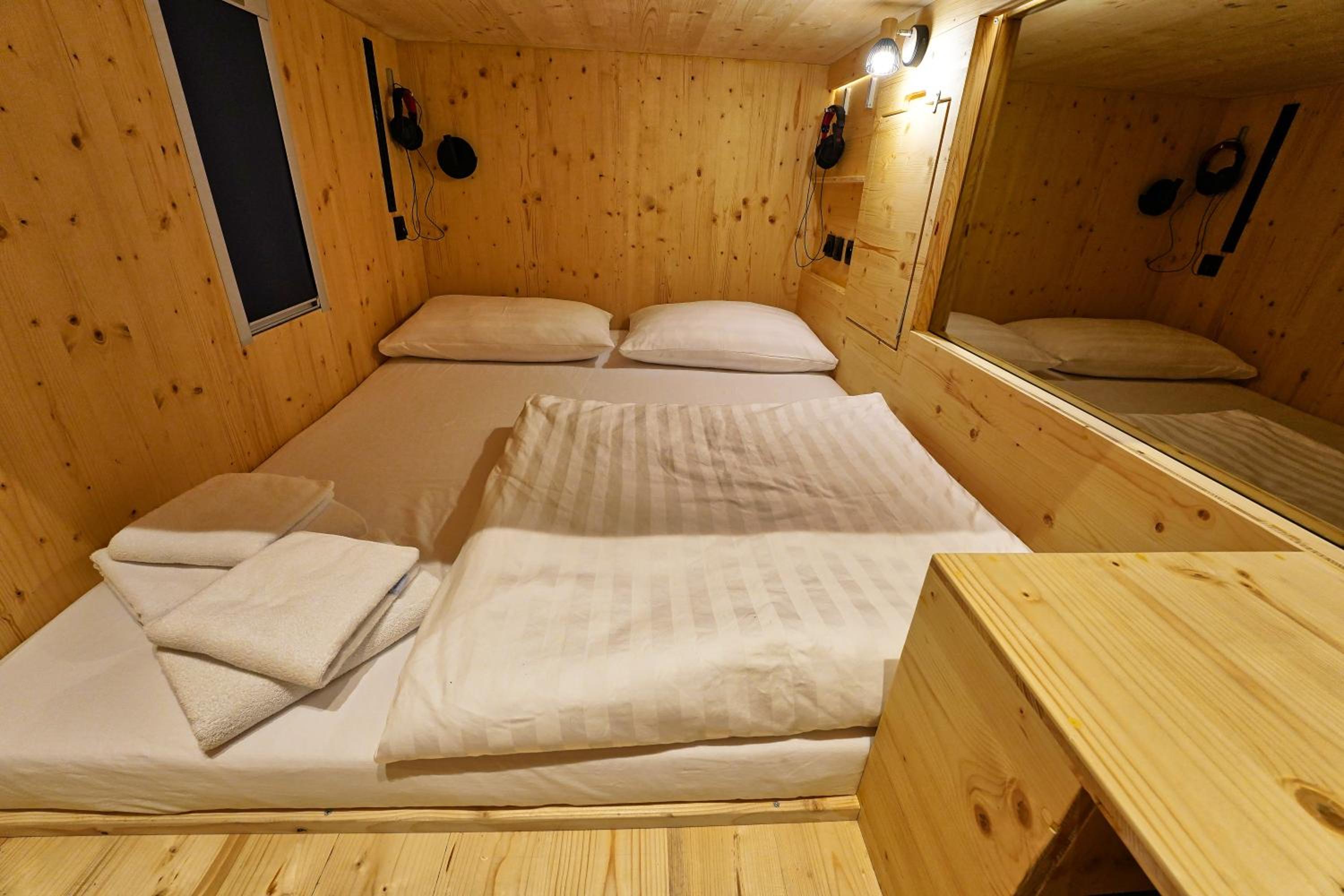 Standard Double Capsule - Photo 18