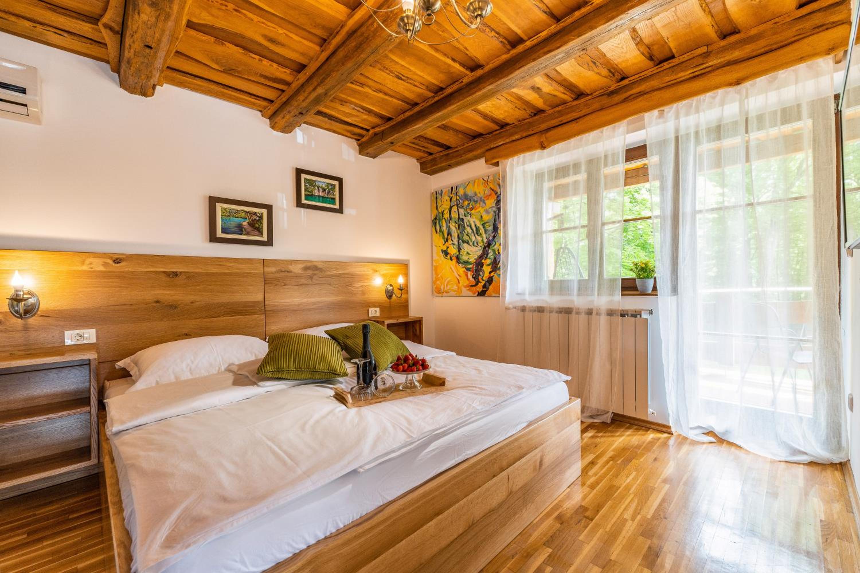 Deluxe Double Room with Terrace
