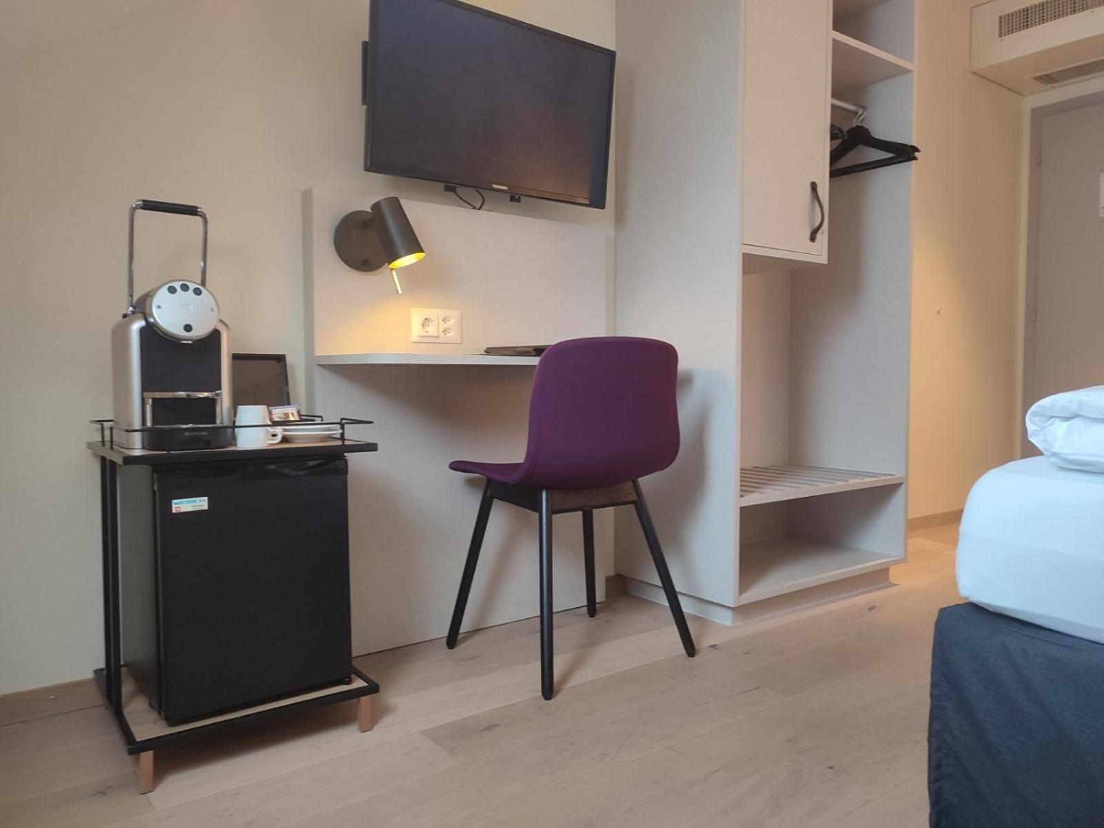 Deluxe Single Room