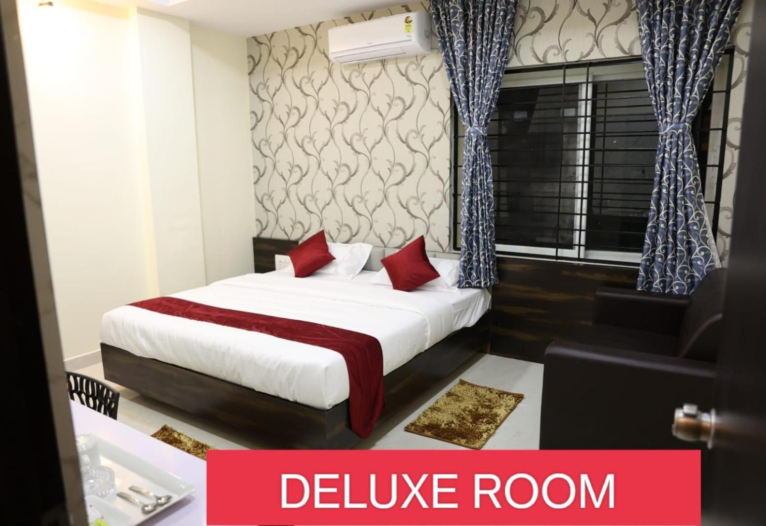 Deluxe Double or Twin Room photo 1