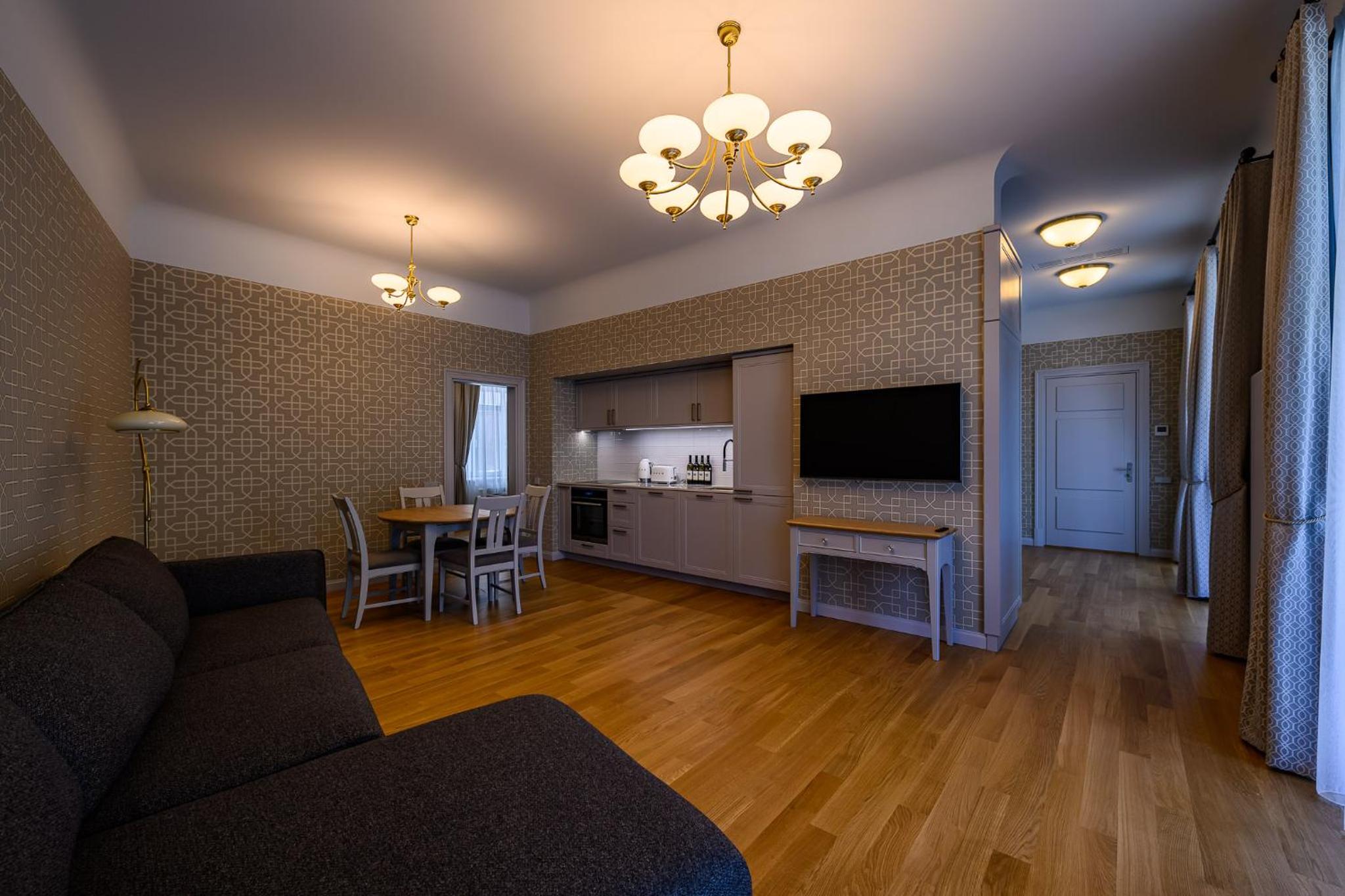 Two-Bedroom Mansard  photo 1