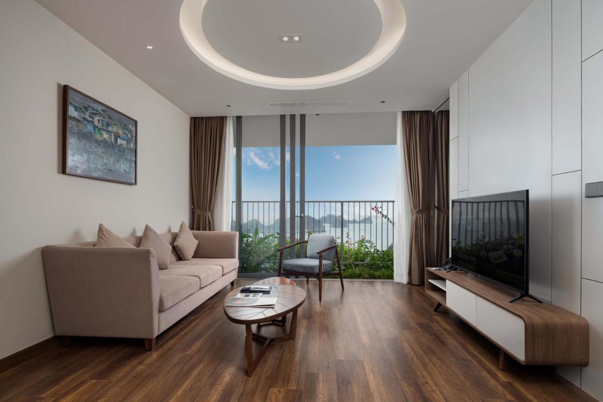 1 Deluxe Ocean Residence photo 3