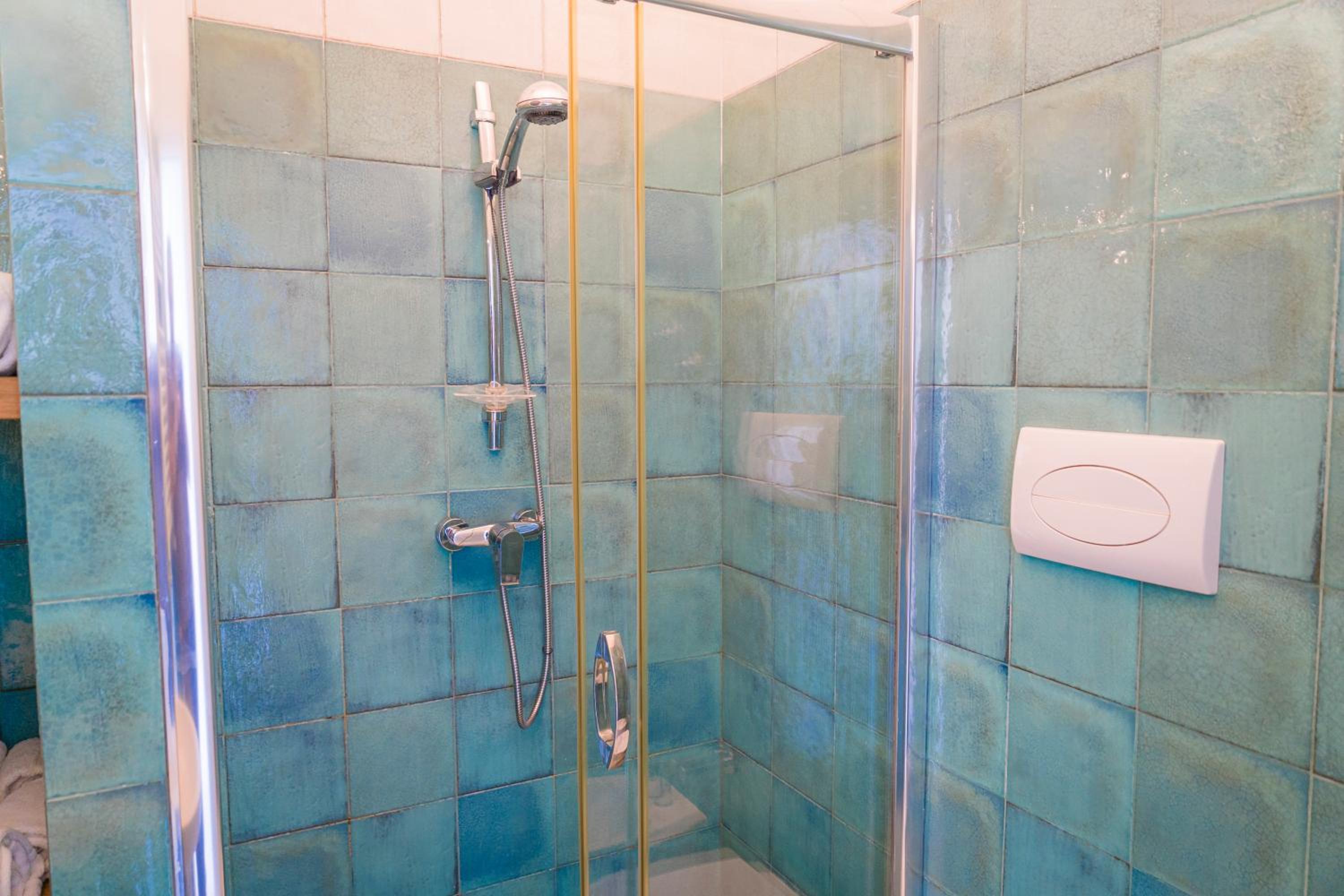 Triple Room with Sea View - Photo 2