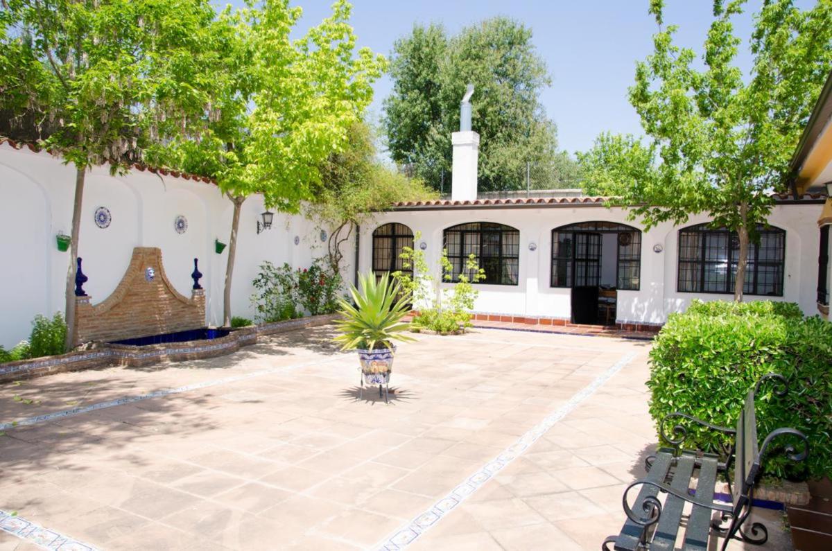Villa photo 2