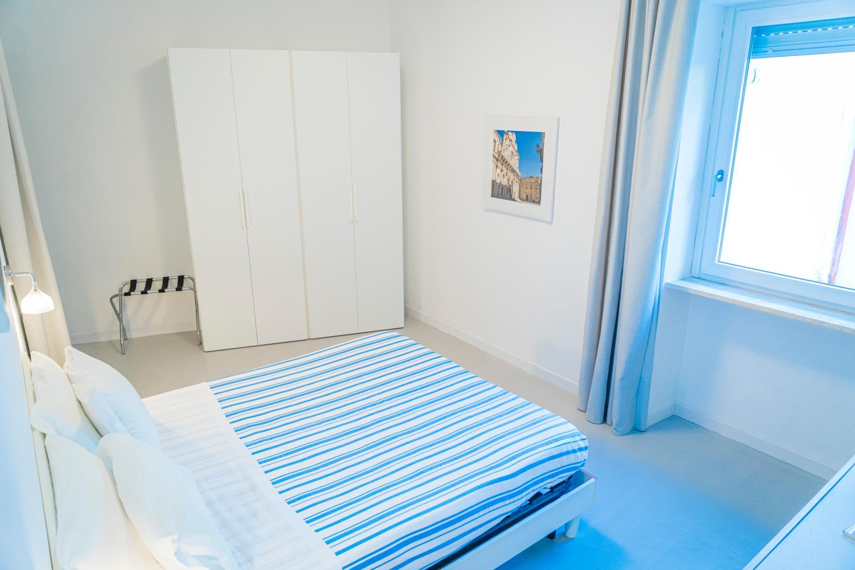 Standard Double Room - Photo 6