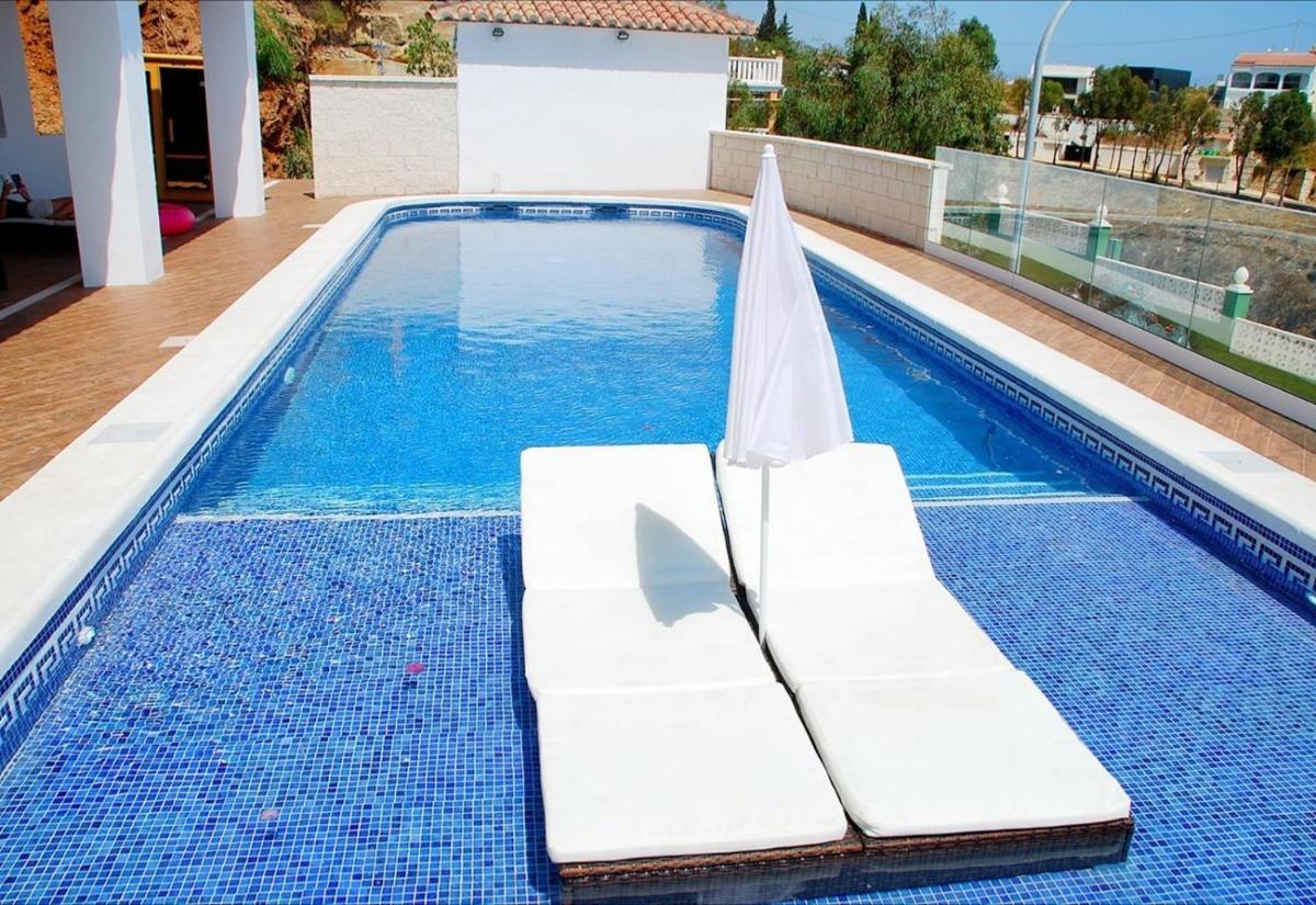 Villa photo 3