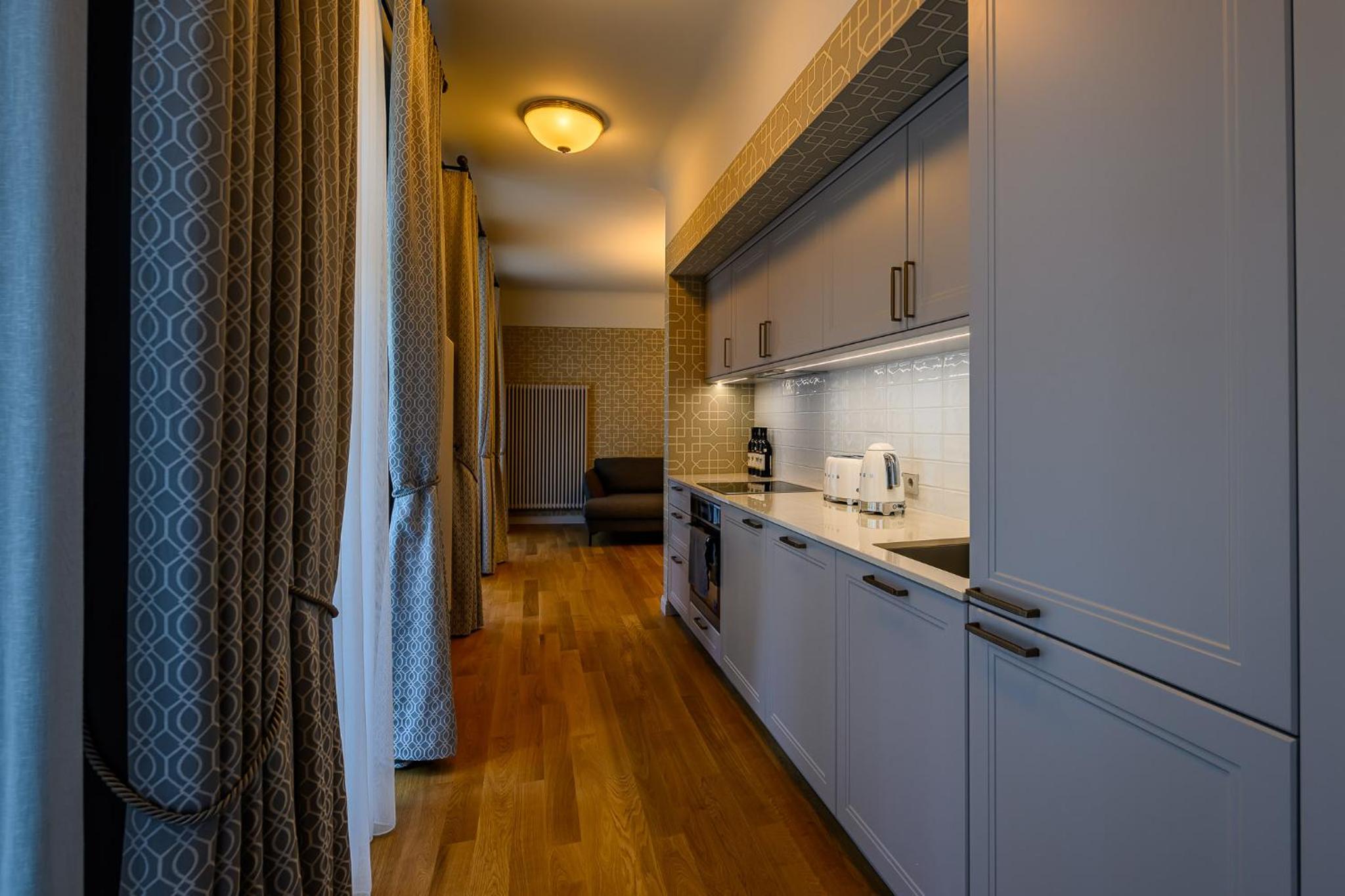 Three-Bedroom Apartment photo 1