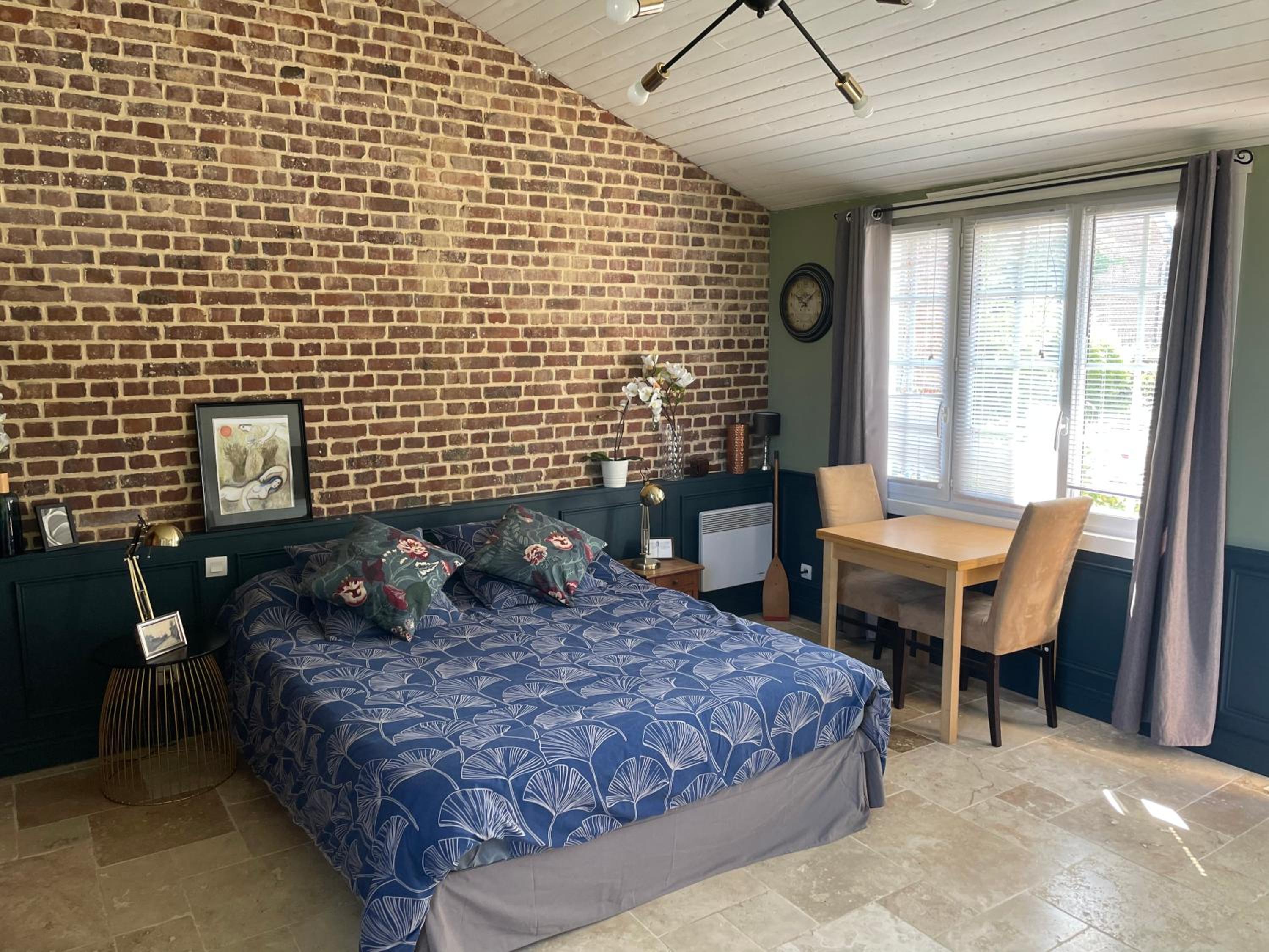 Double Room with Park View - Photo 7