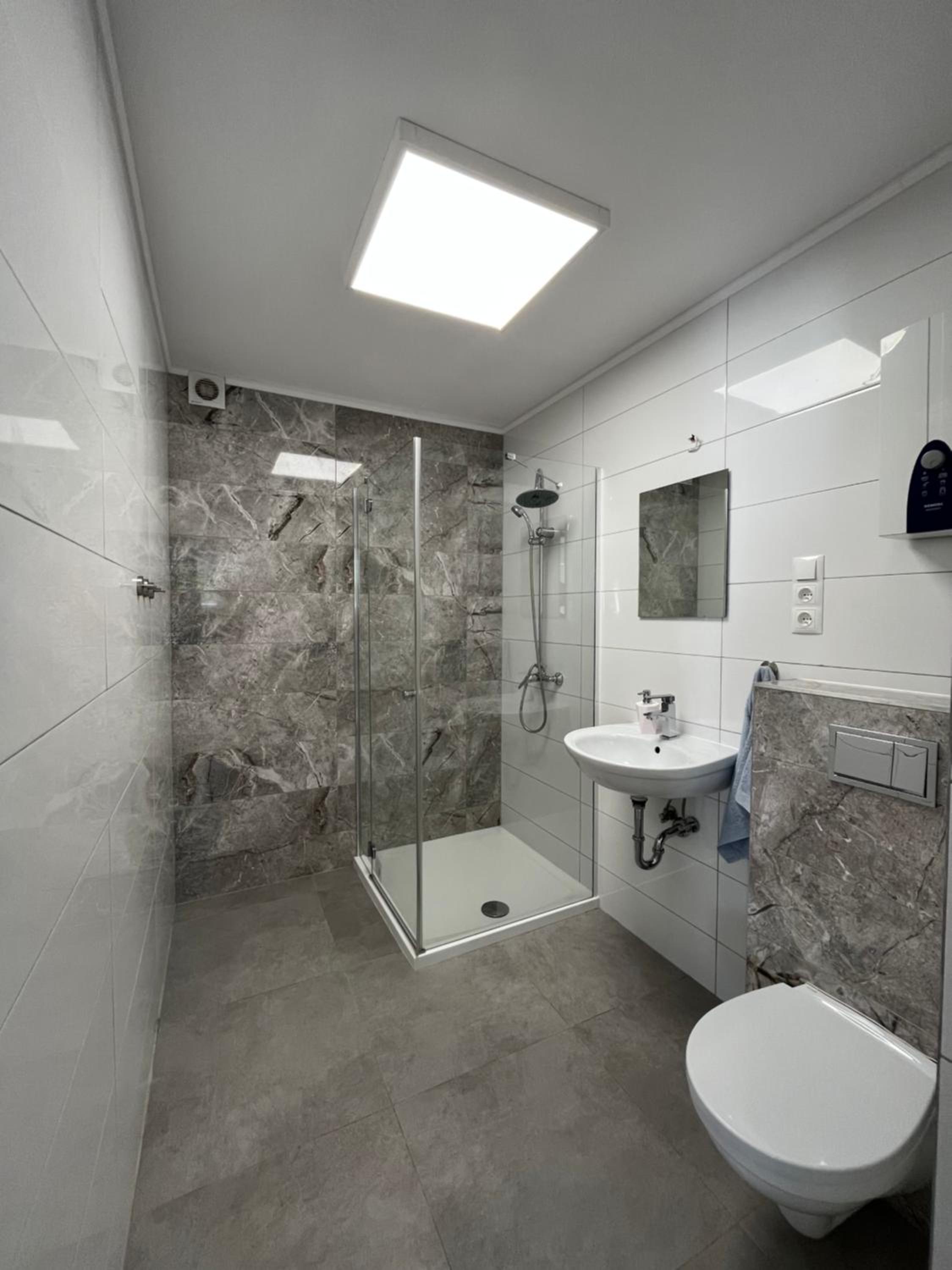 Studio Apartment photo 1