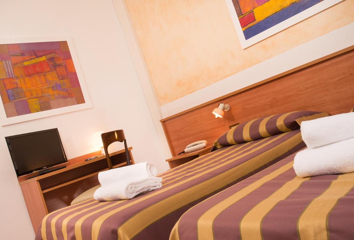 Triple Room with Balcony
