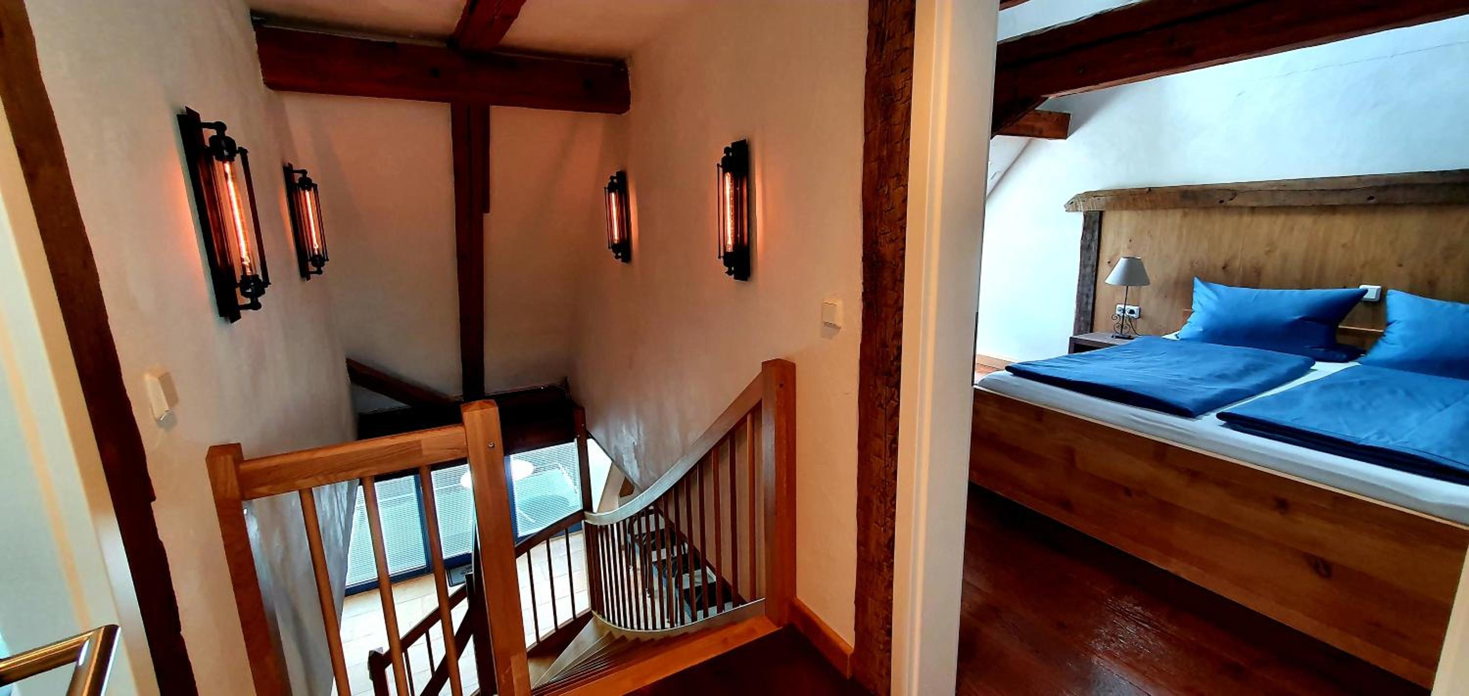 Apartment with Balcony photo 2