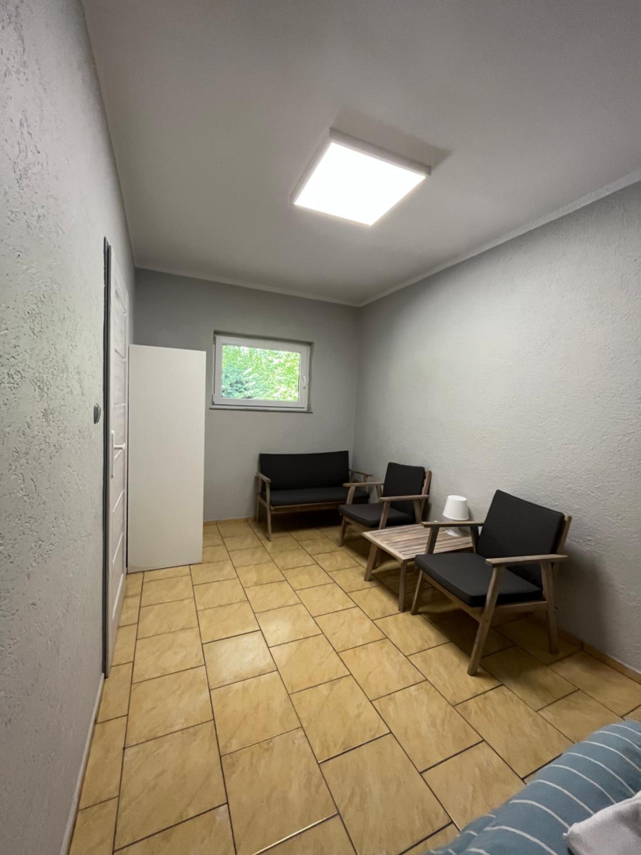 Studio Apartment photo 3