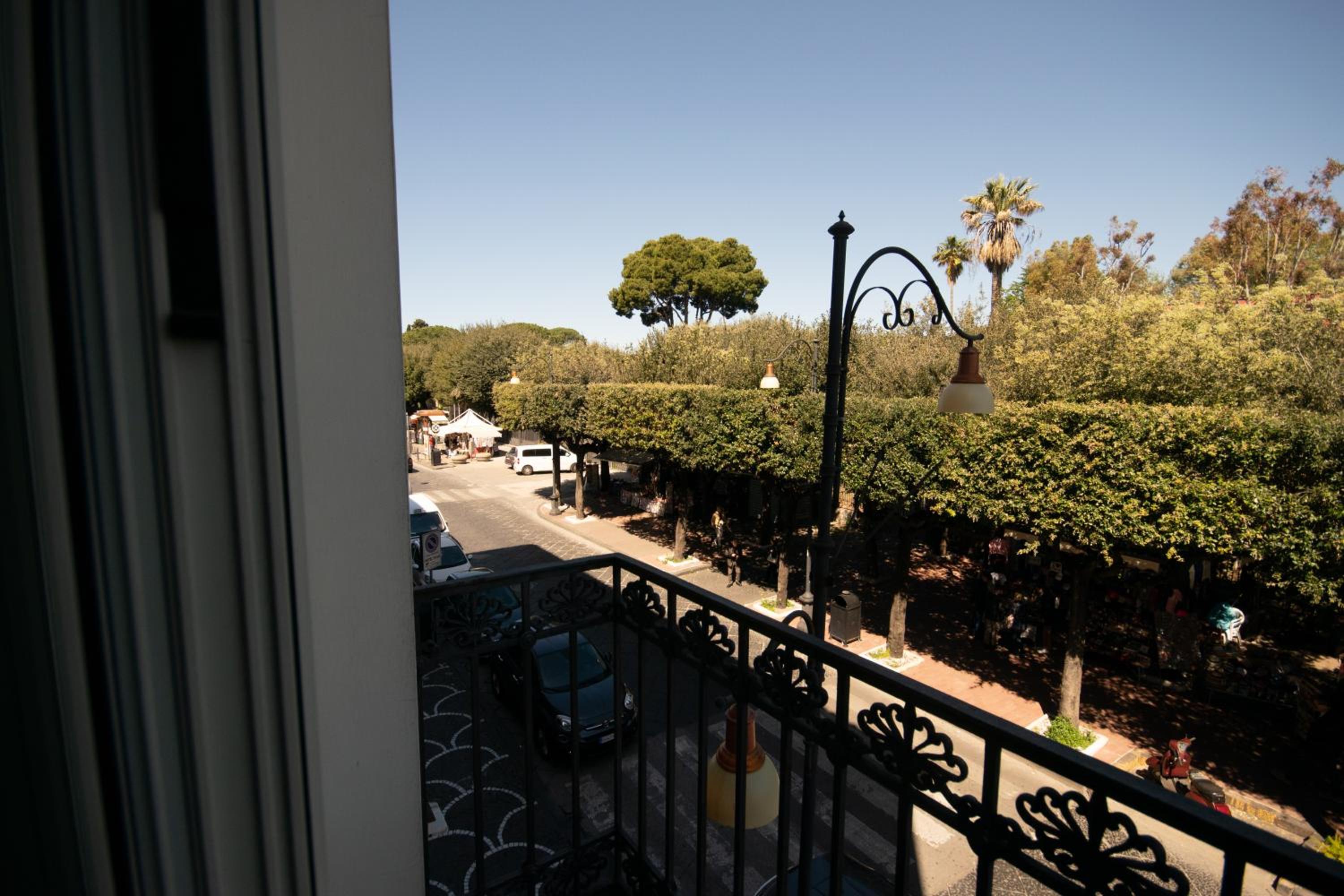 Superior Double Room - Photo 2