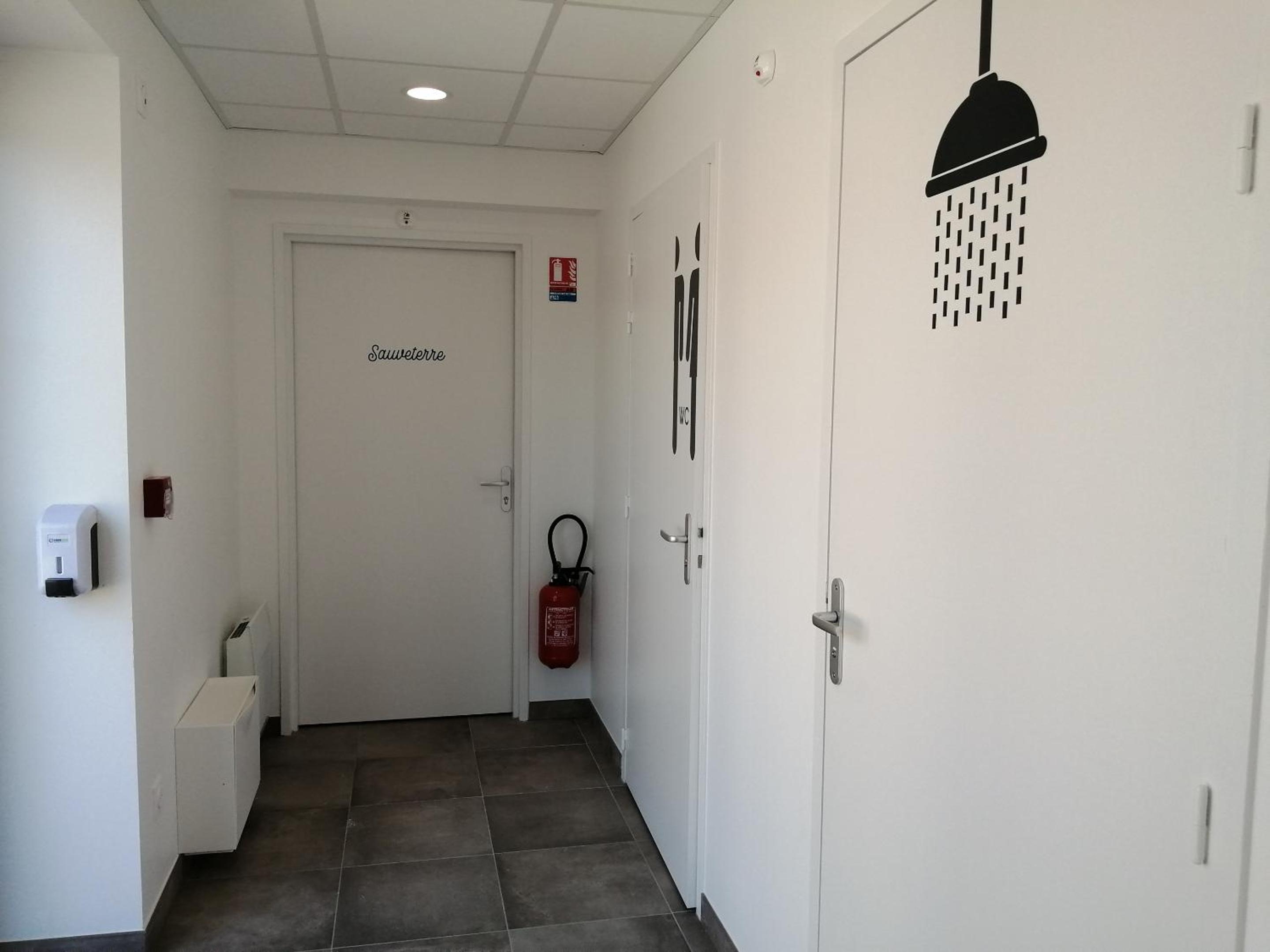 Quadruple Room with Shower photo 3