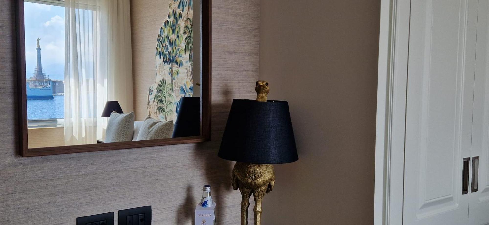 Deluxe Room - Photo 5