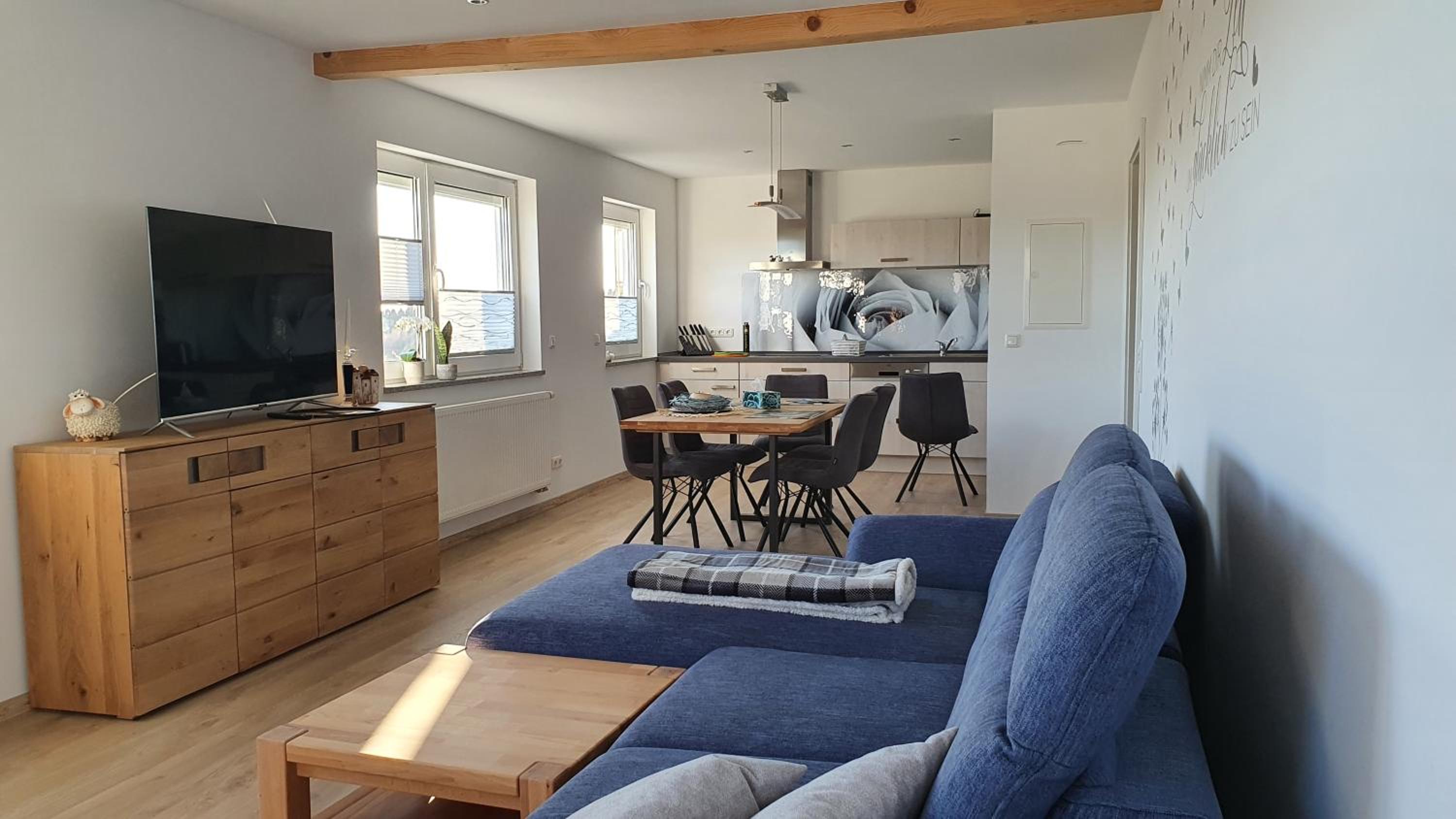 One-Bedroom Apartment - Photo 15