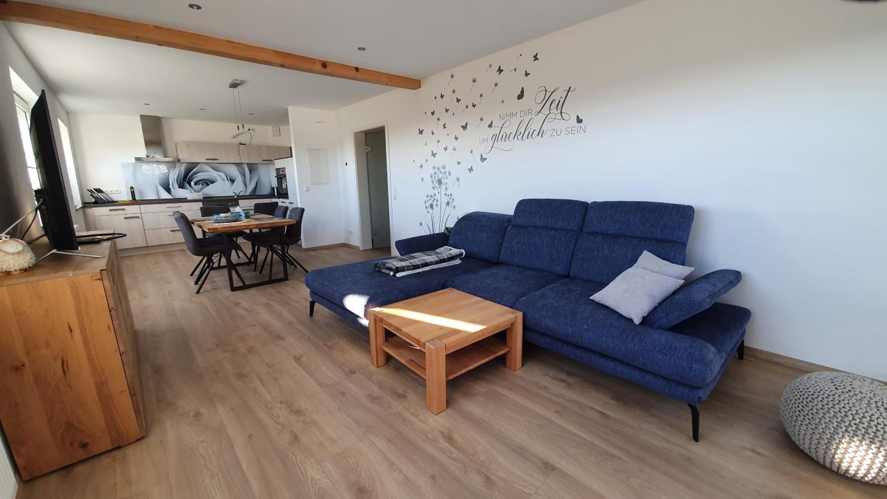 One-Bedroom Apartment - Photo 16