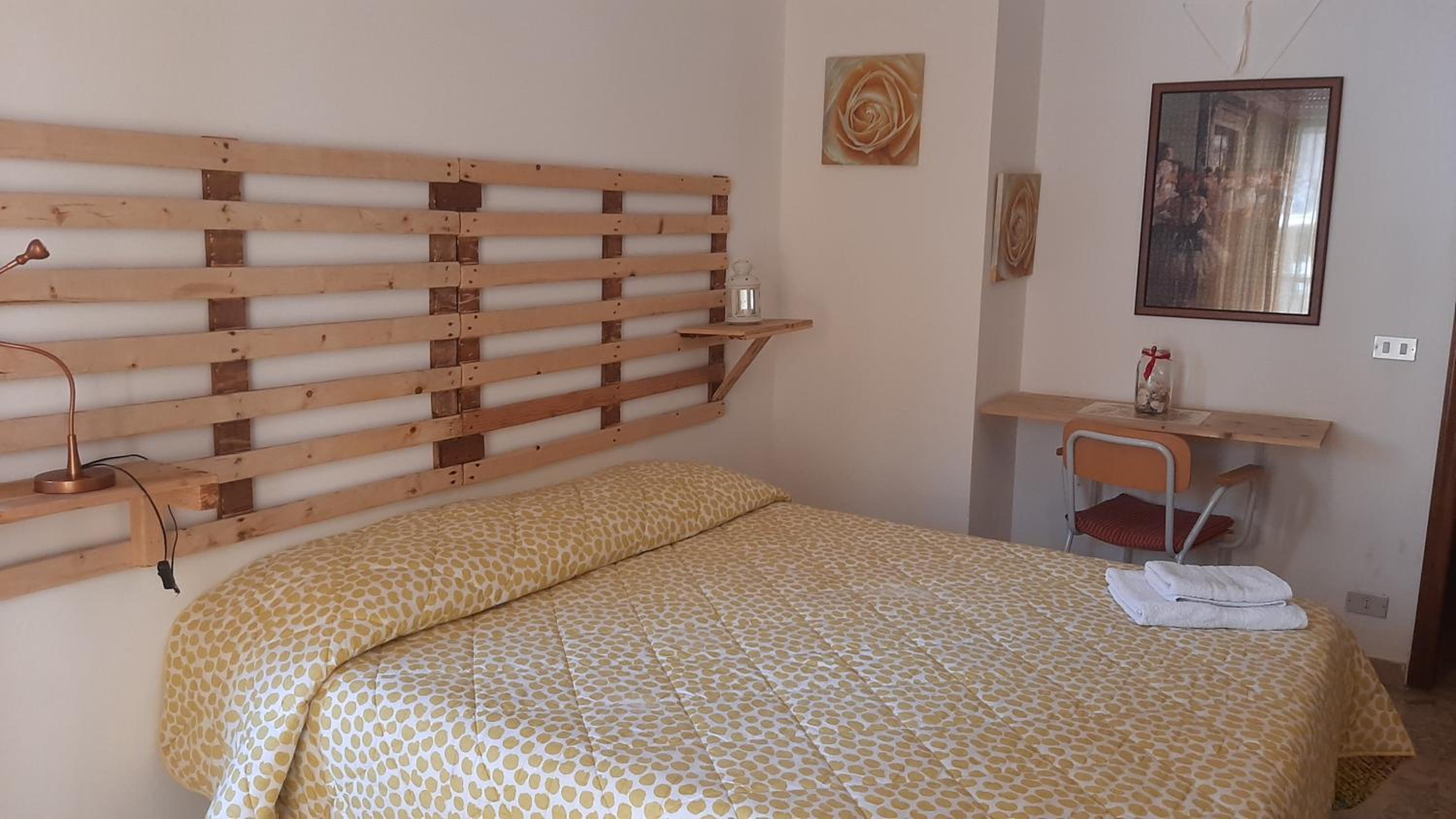 Double Room with Private Bathroom photo 2