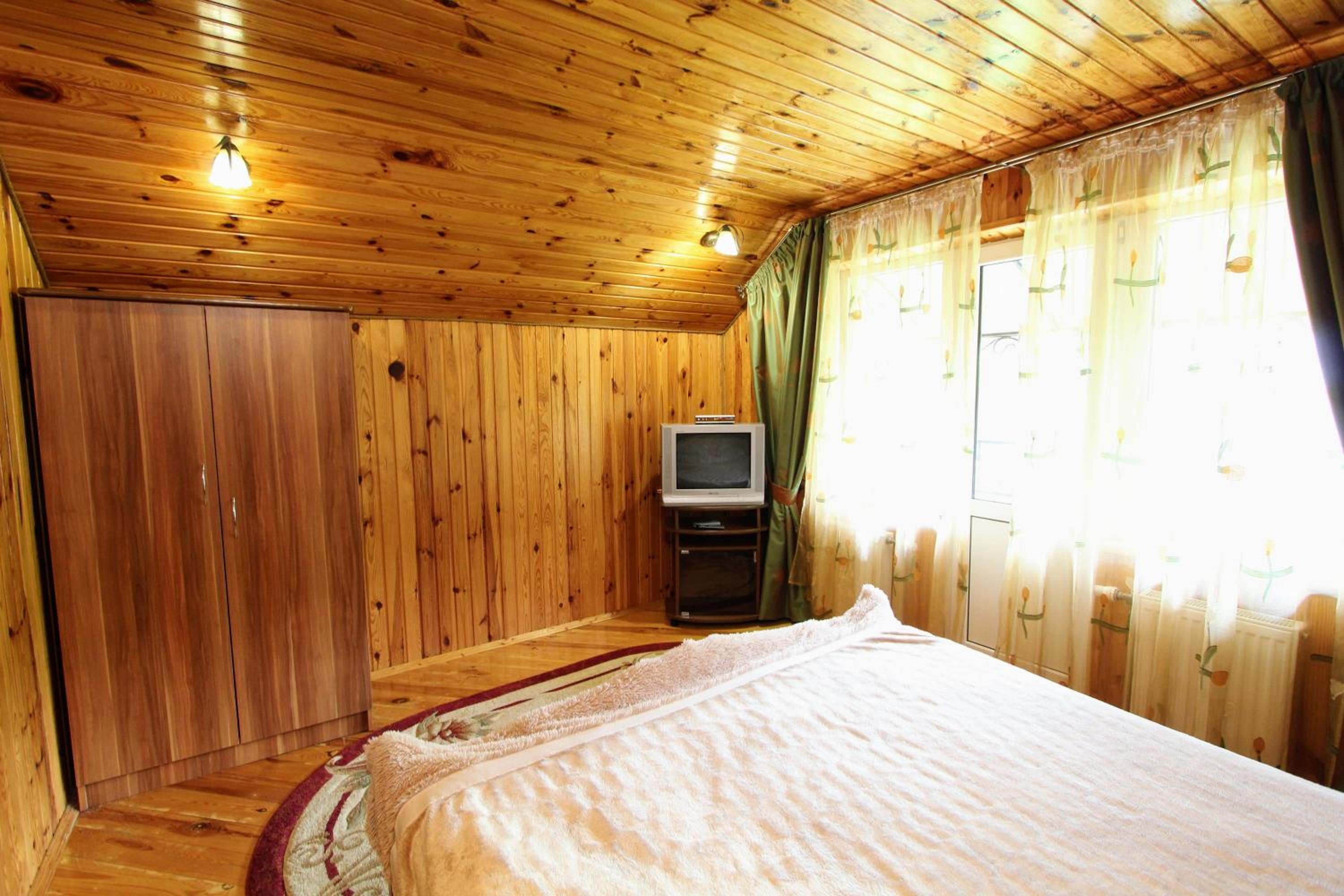 Four-Bedroom House photo 3