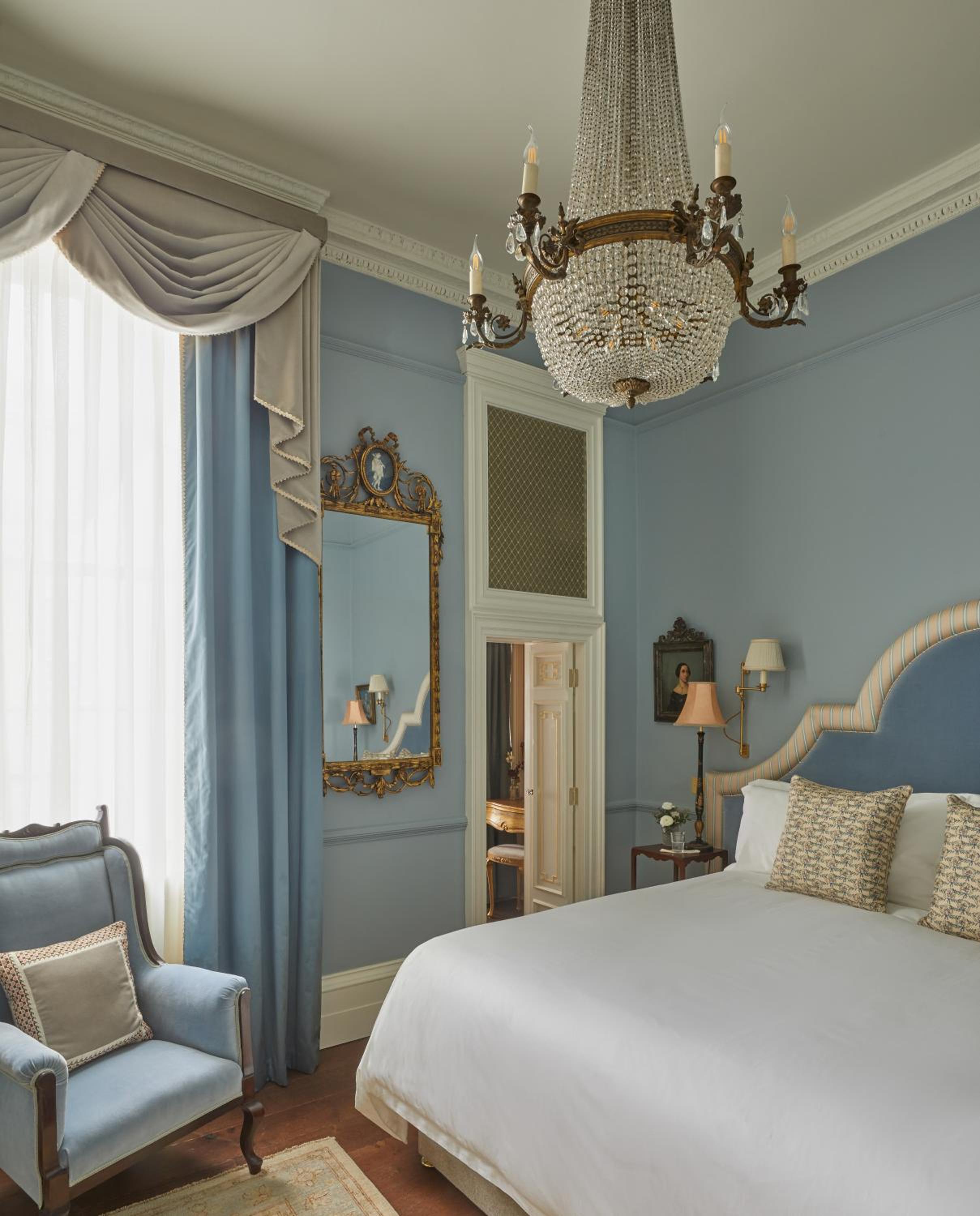 Deluxe Double or Twin Room photo 1