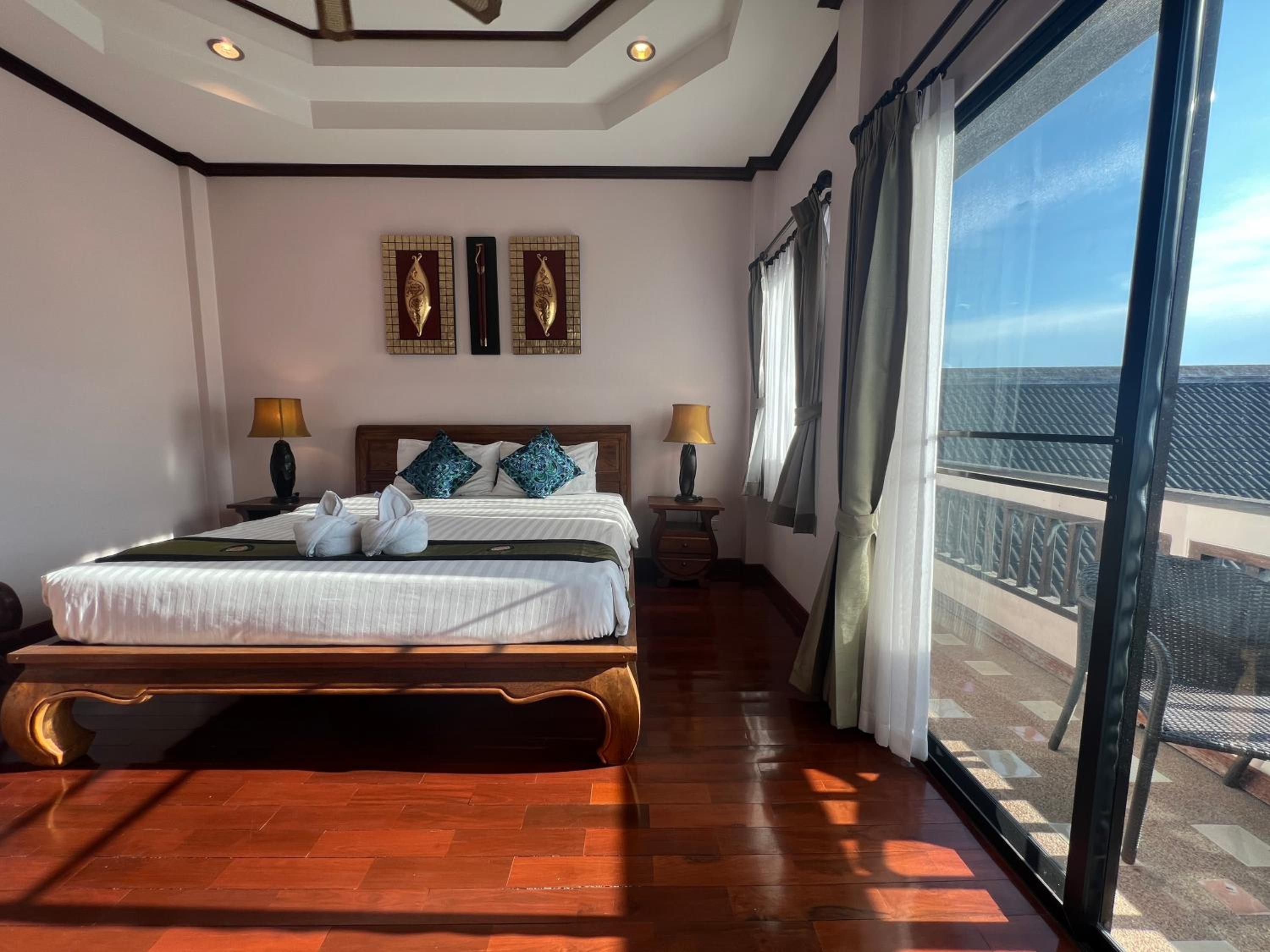 Super Deluxe Double with Balcony