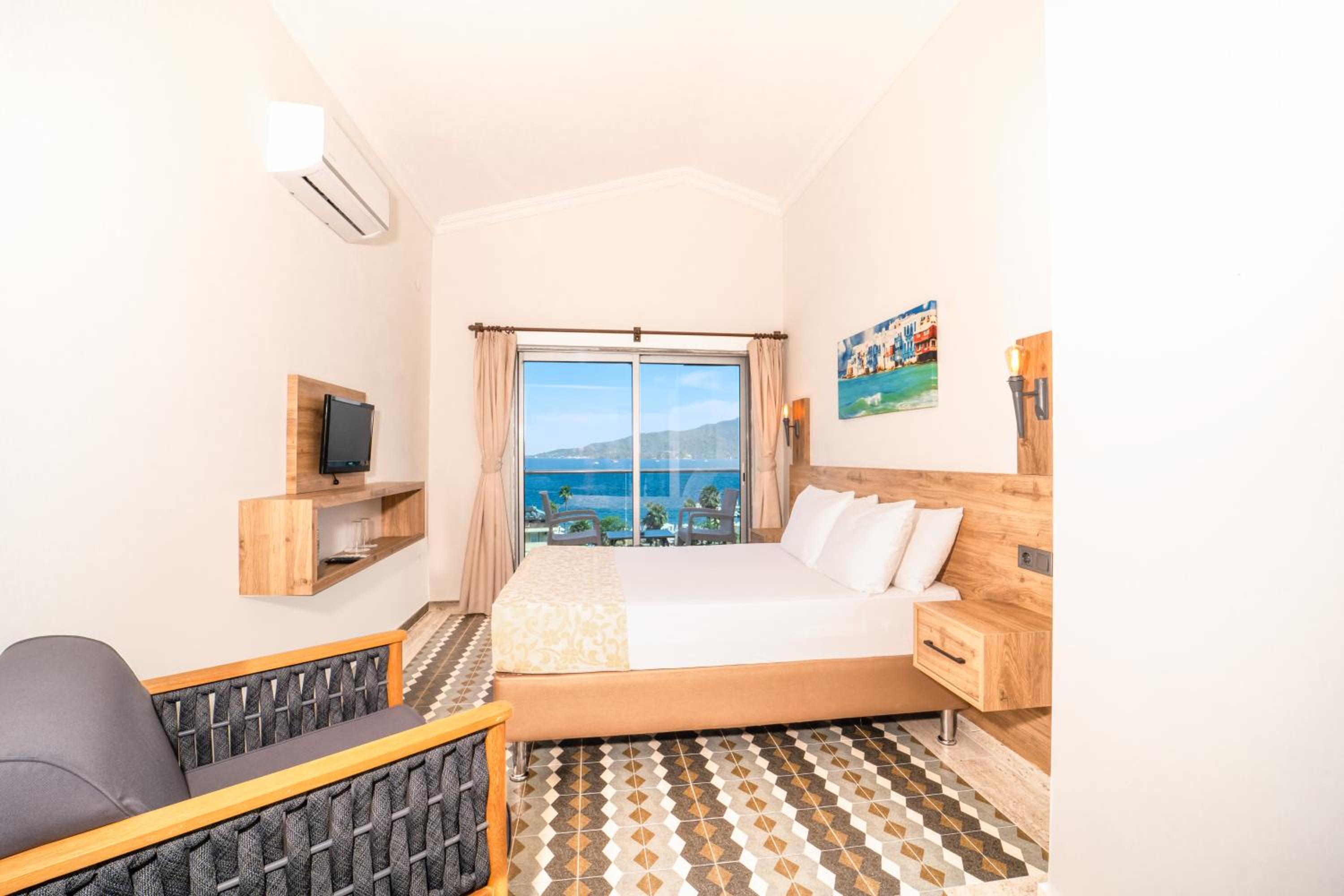 Budget Double or Twin Room - Photo 4