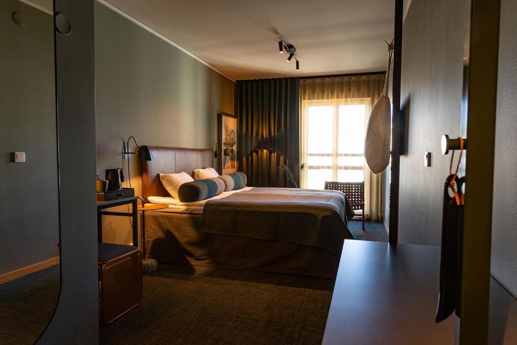 Standard Twin Room - Photo 1