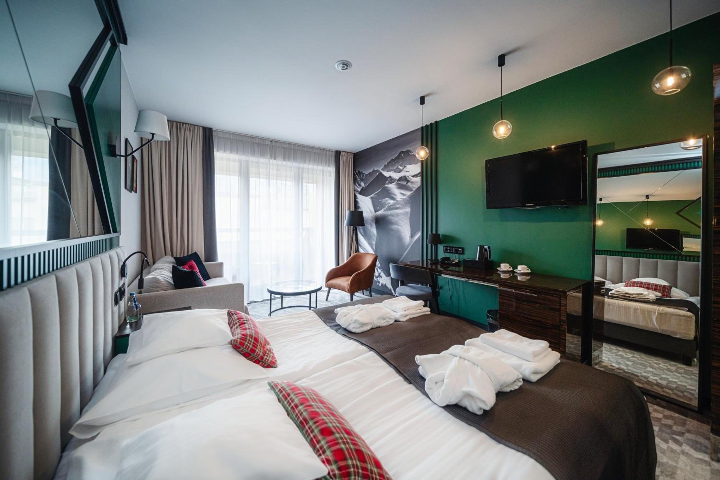 Standard Plus room with Balcony - Photo 7