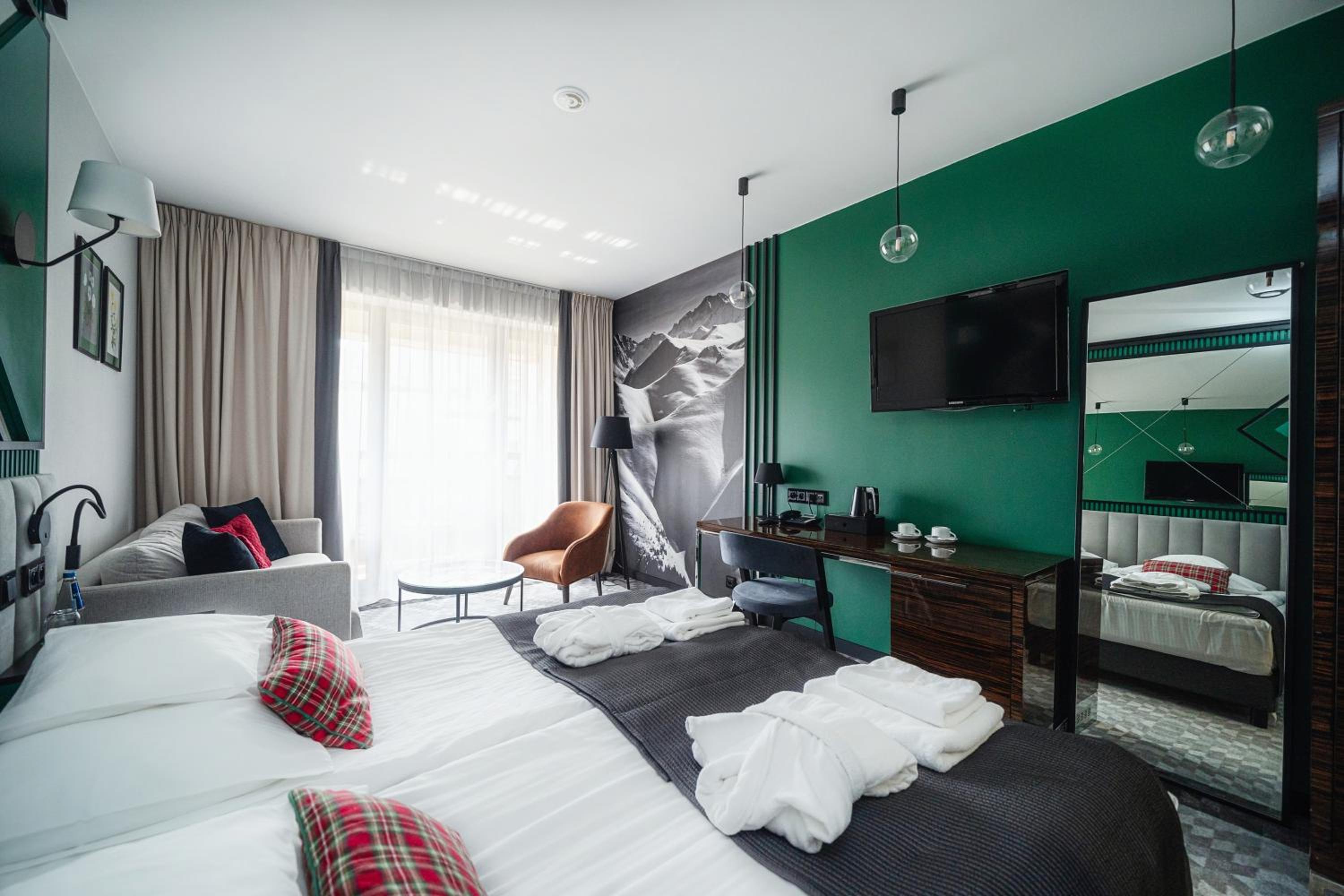 Standard Plus room with Balcony - Photo 10