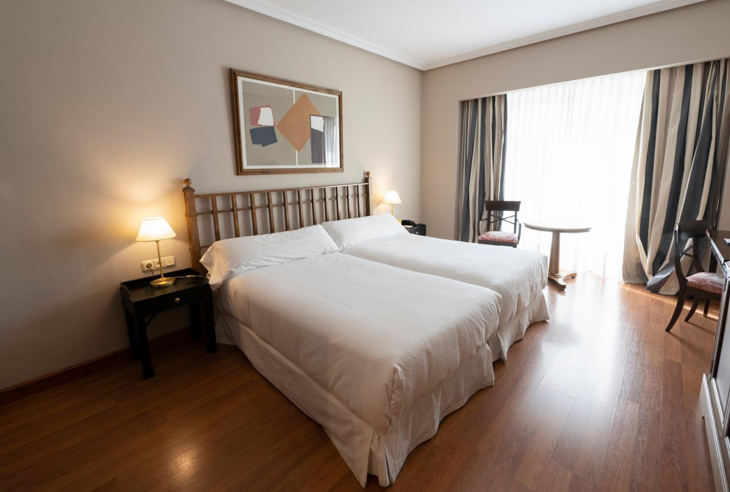 Double Room - Photo 6