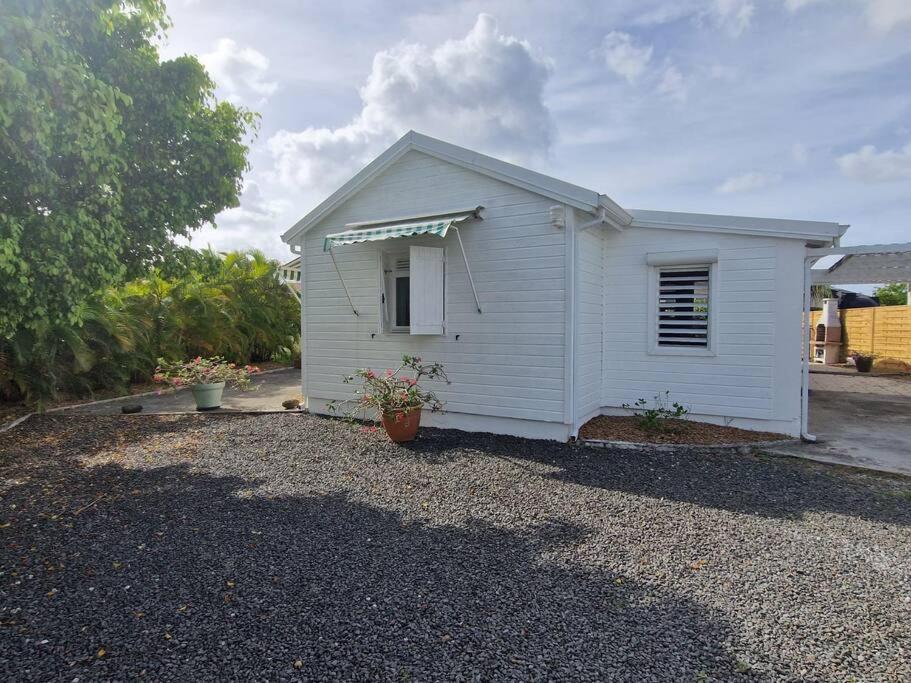 Three-Bedroom Villa photo 2