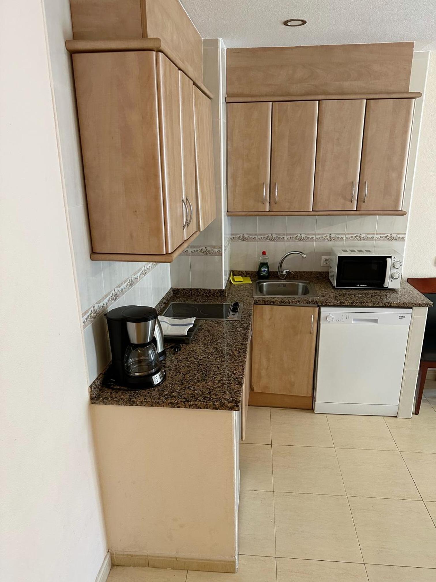 Two-Bedroom Apartment (6 Adults) photo 2