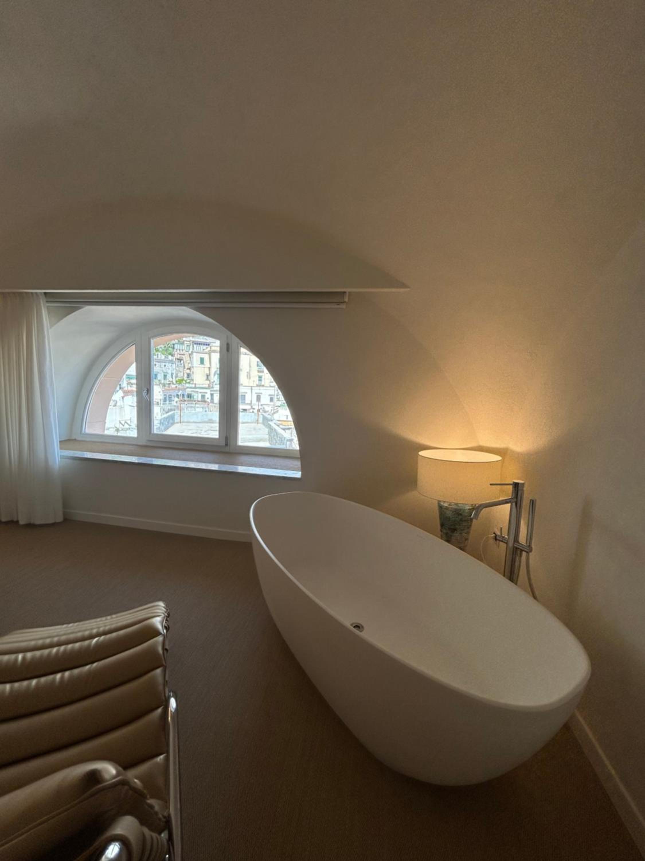 Deluxe Room - Photo 2