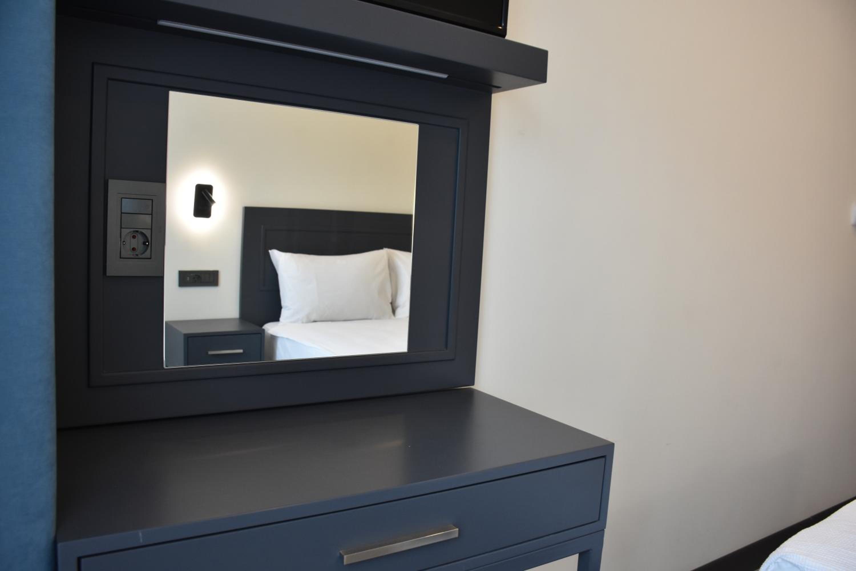 Deluxe Queen Room photo 1