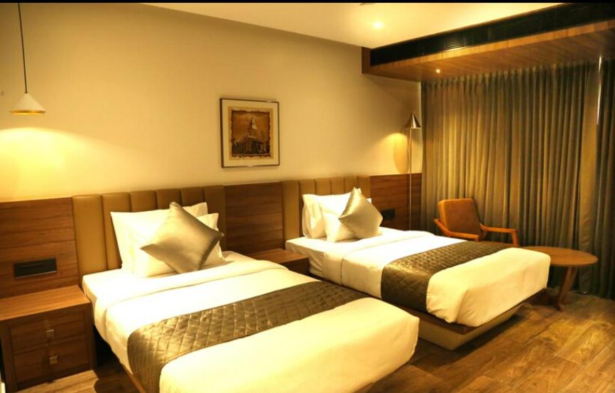 Deluxe Double or Twin Room