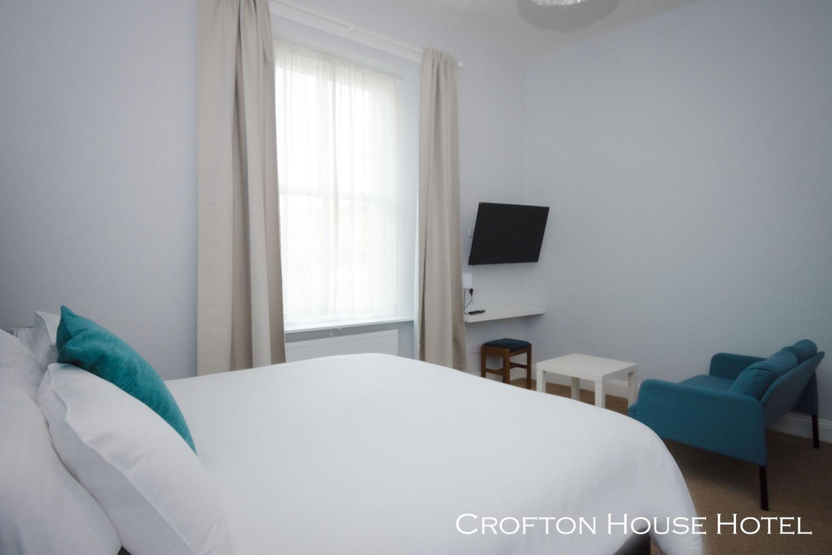Standard Suite - Photo 9