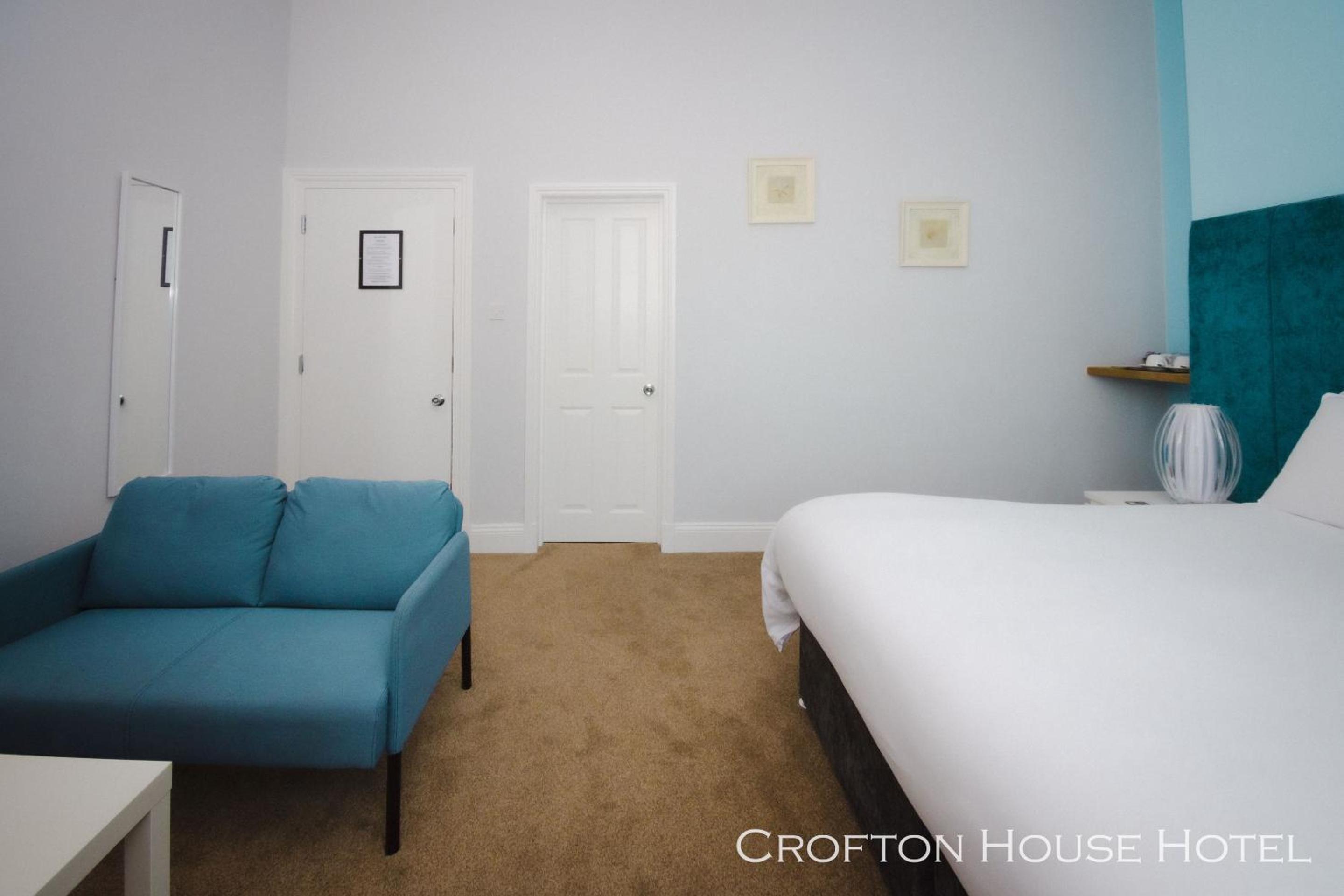 Standard Suite - Photo 10