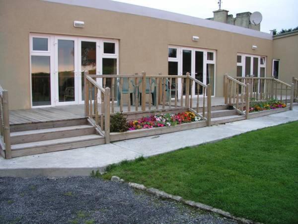 Double or Twin Room with Lake View photo 3