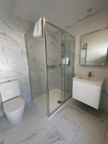Apartment - Split Level - Photo 7