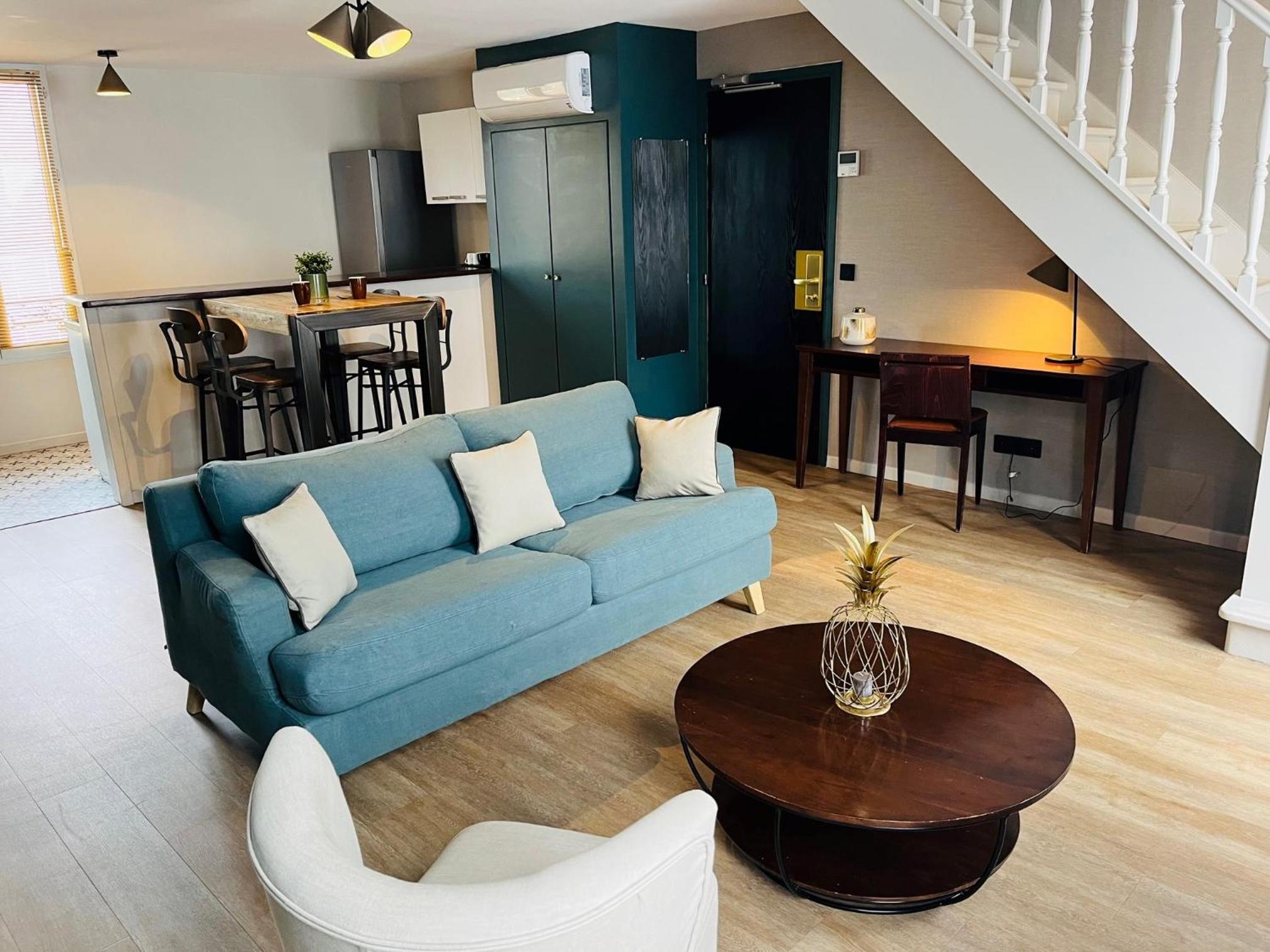 Duplex Suite
