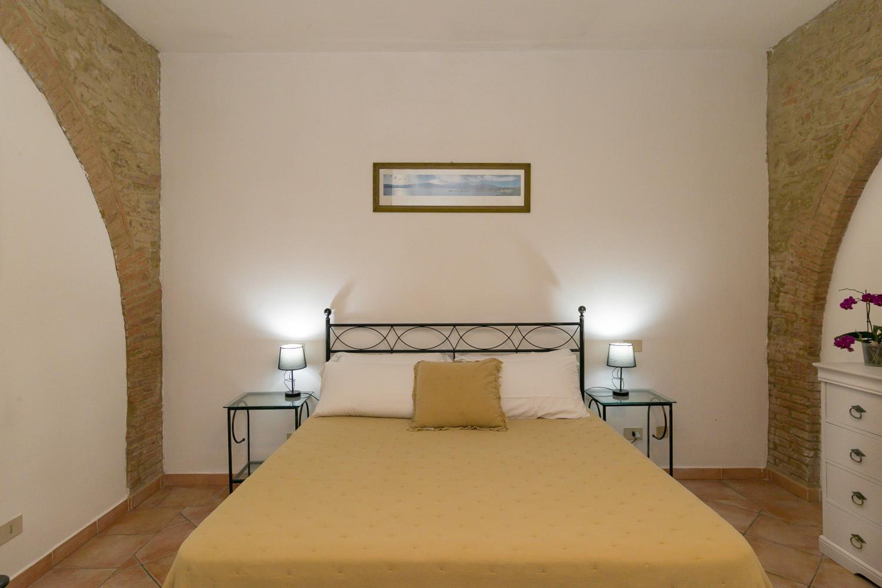 One-Bedroom House photo 1